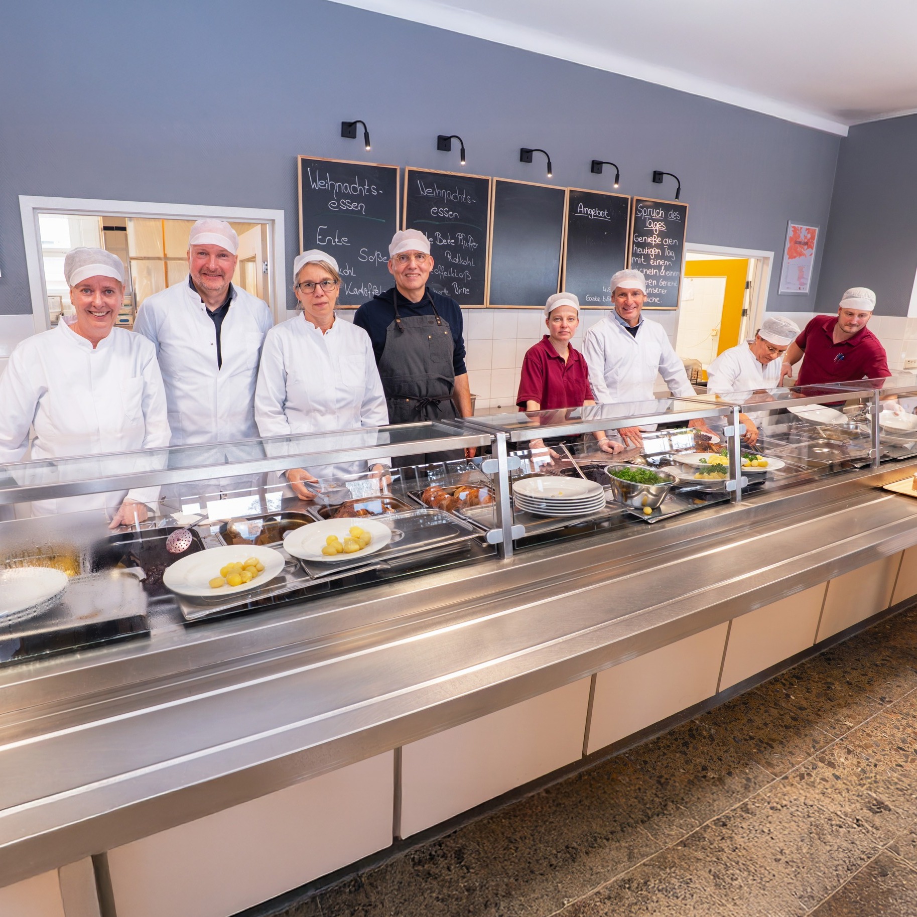 medizinische-ein-festlicher-duft-lag-heute-im-treppenhaus-vor-dem