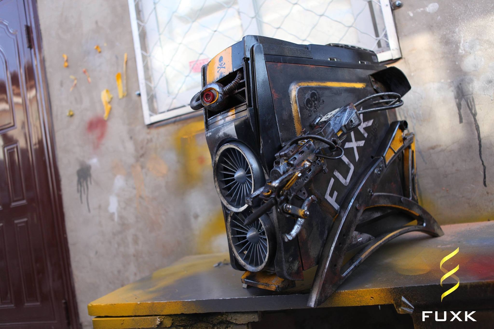 This Pacific Rim movie inspired PC case mod by FUXK transforms a