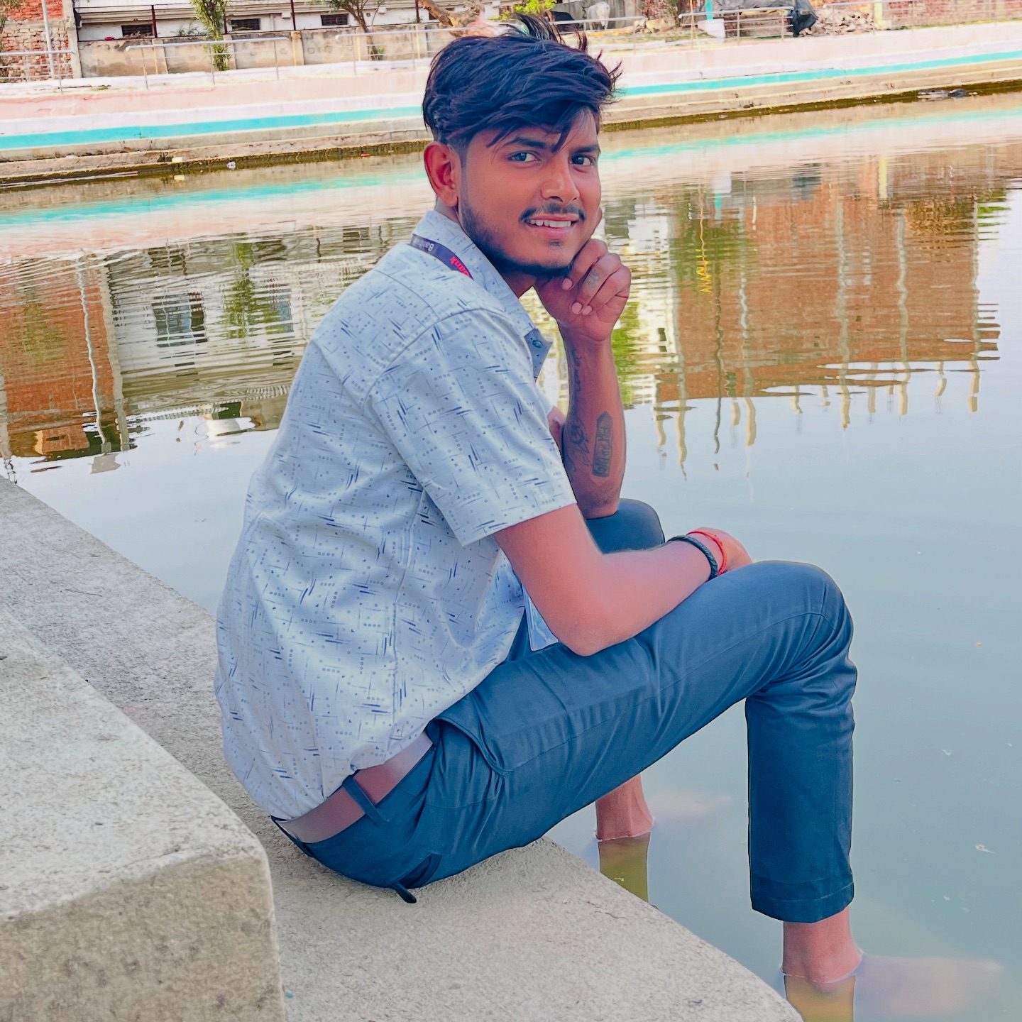 Raj Giri