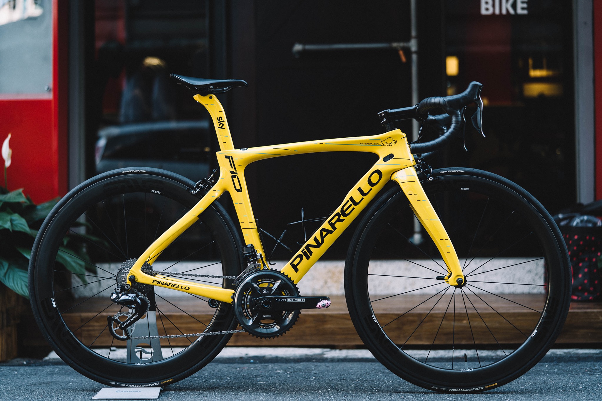 YAO BIKE - PINARELLO F10 - Yellow Edition... | Facebook