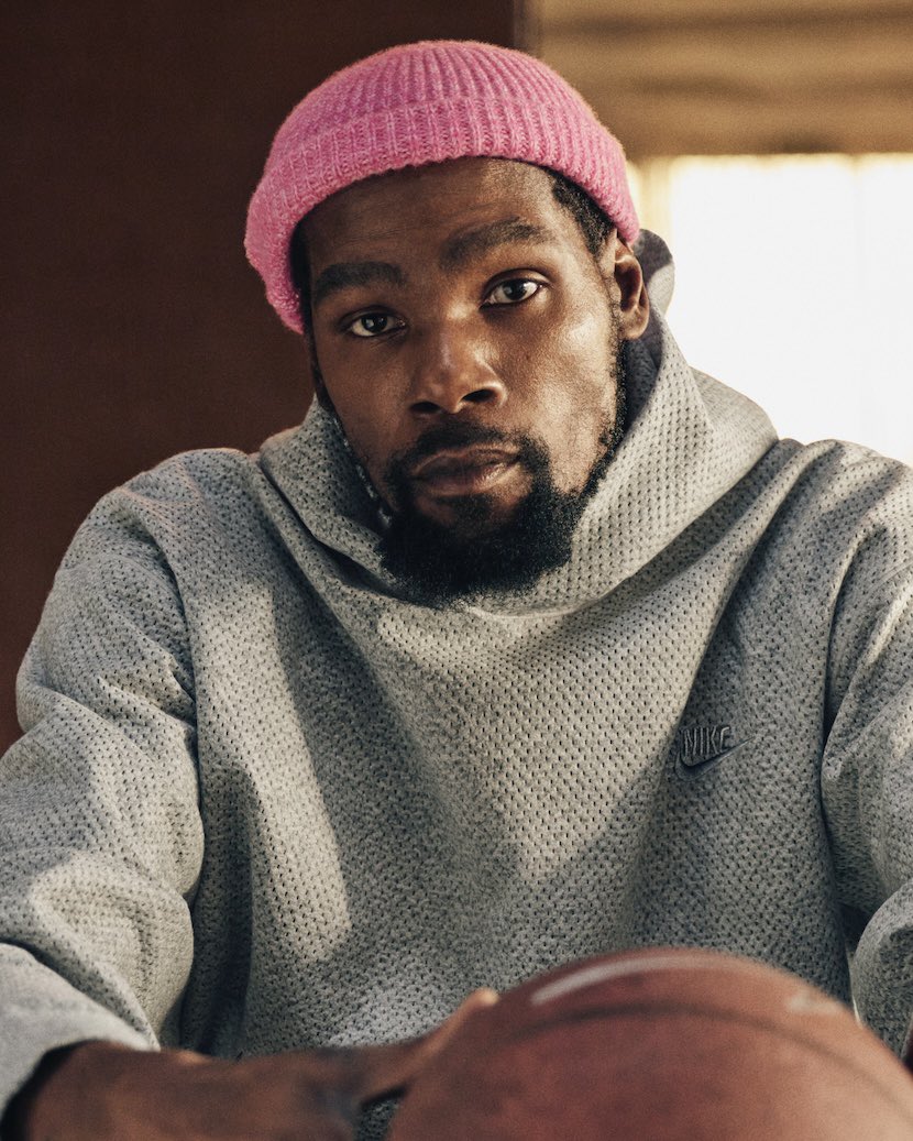 The Nike KD 6 “Aunt Pearl” is expected to return Holiday 2026