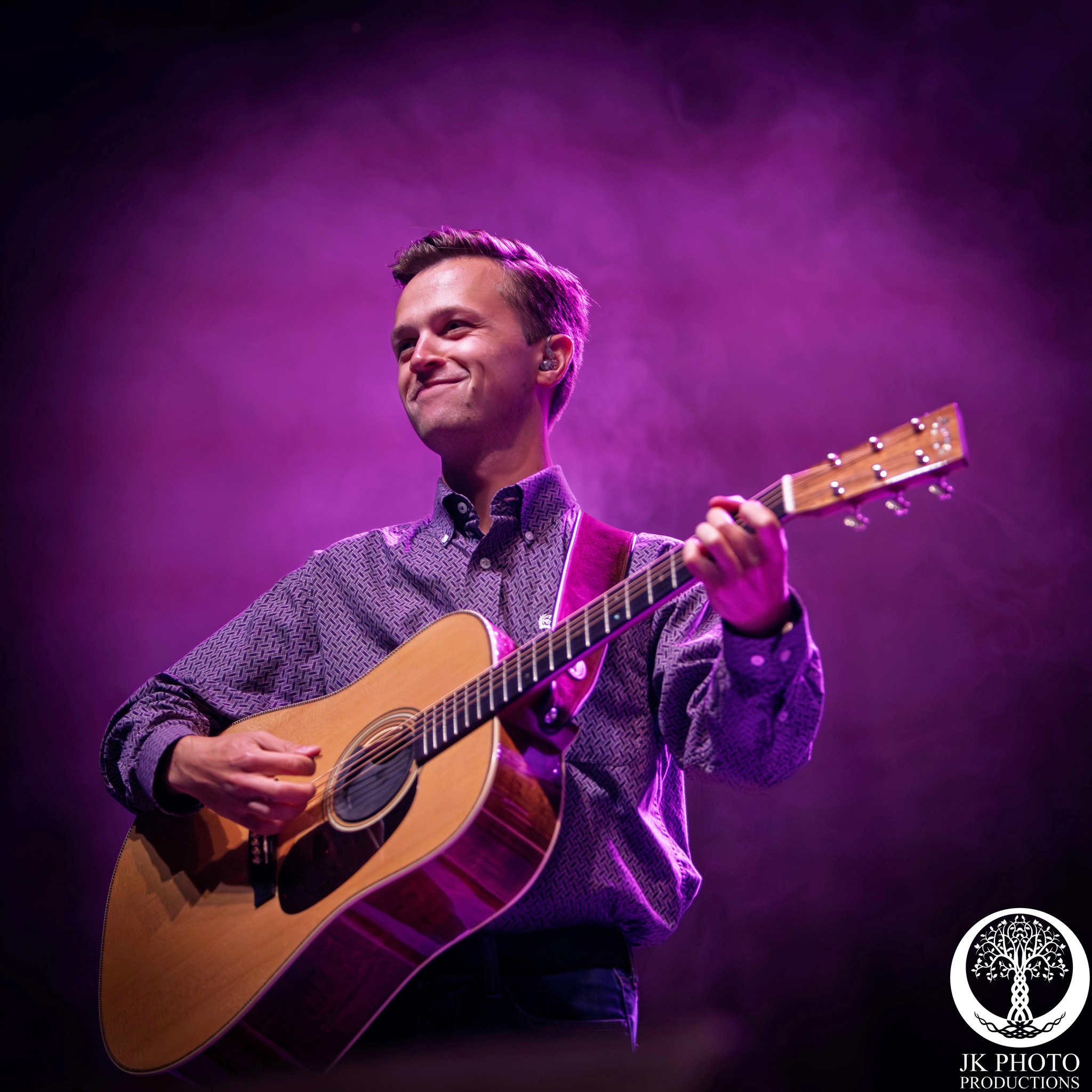Jerry Reed in under a minute: PART 2 with the one and only Pat Bergeson ...