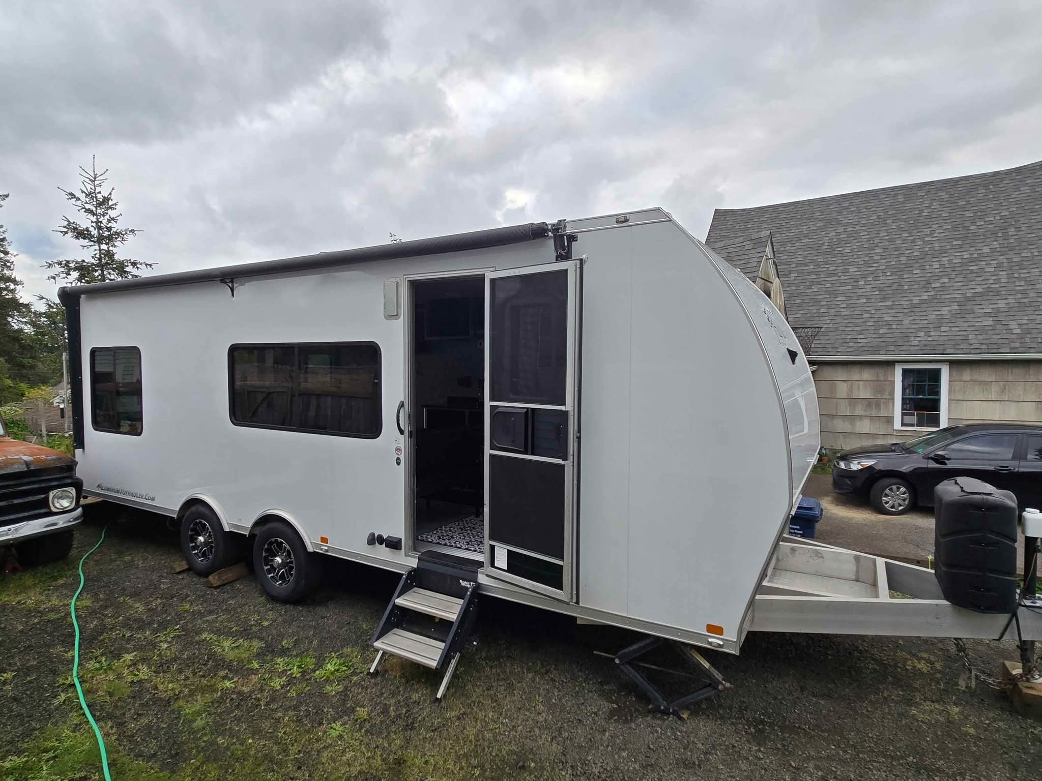 2018 ATC ARV SERIES 24FT TOY HAULER - RVs & Campers - Coquille, Oregon