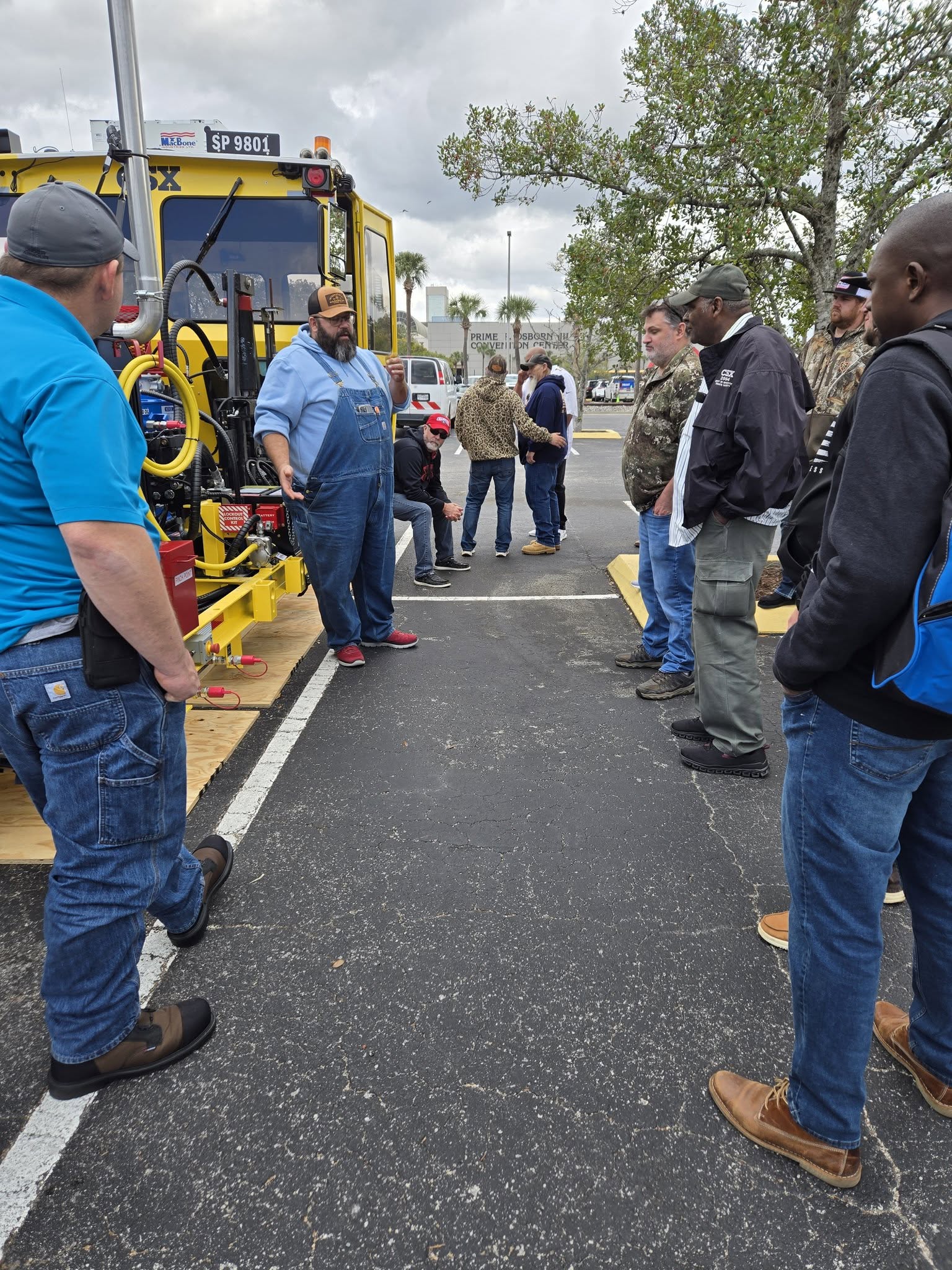 District - Lead CSX Roadway Mechanics train operators how to safely ...