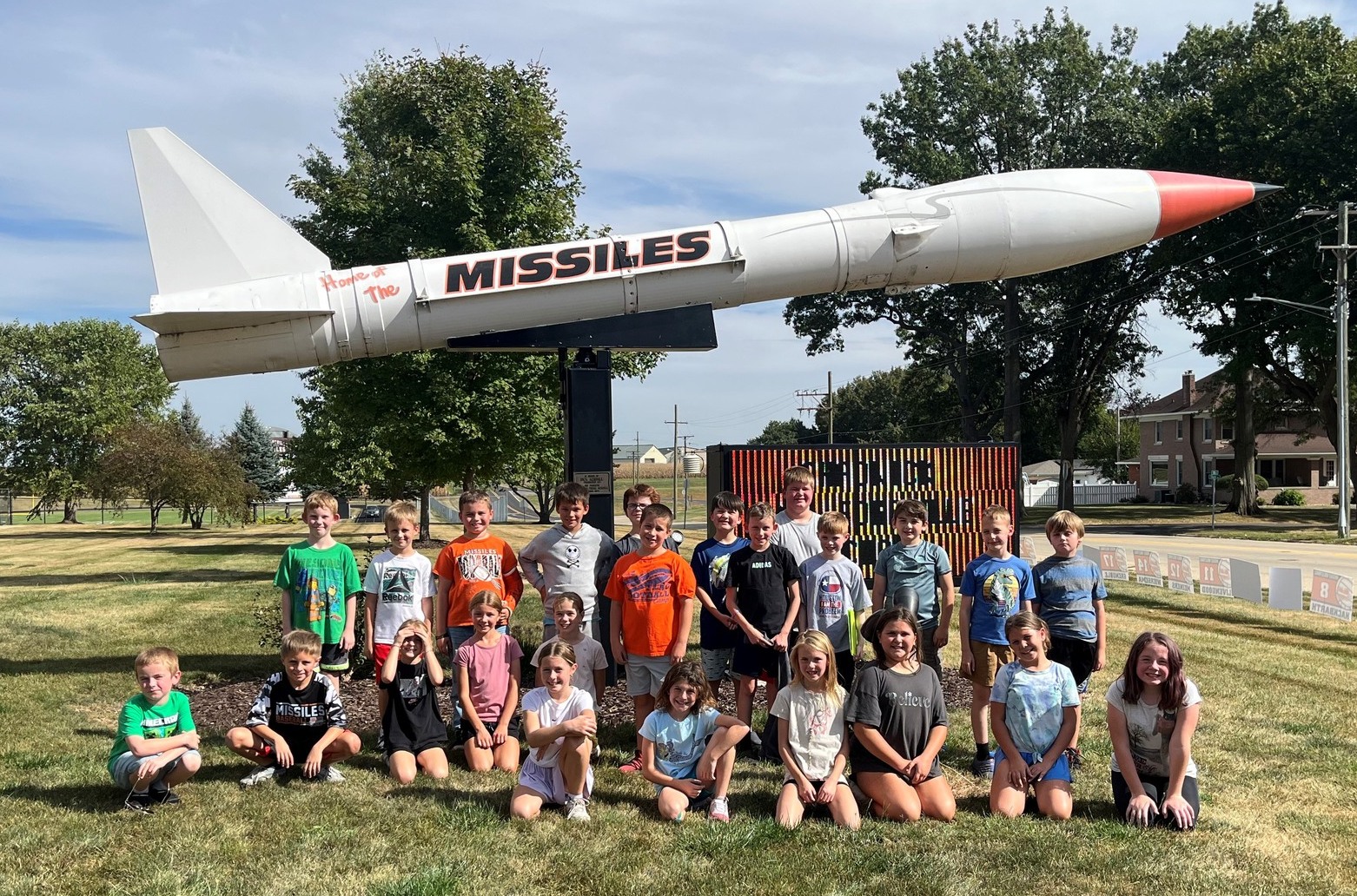Chadwick-Milledgeville - The Fourth Grade Hero Helpers were out and ...