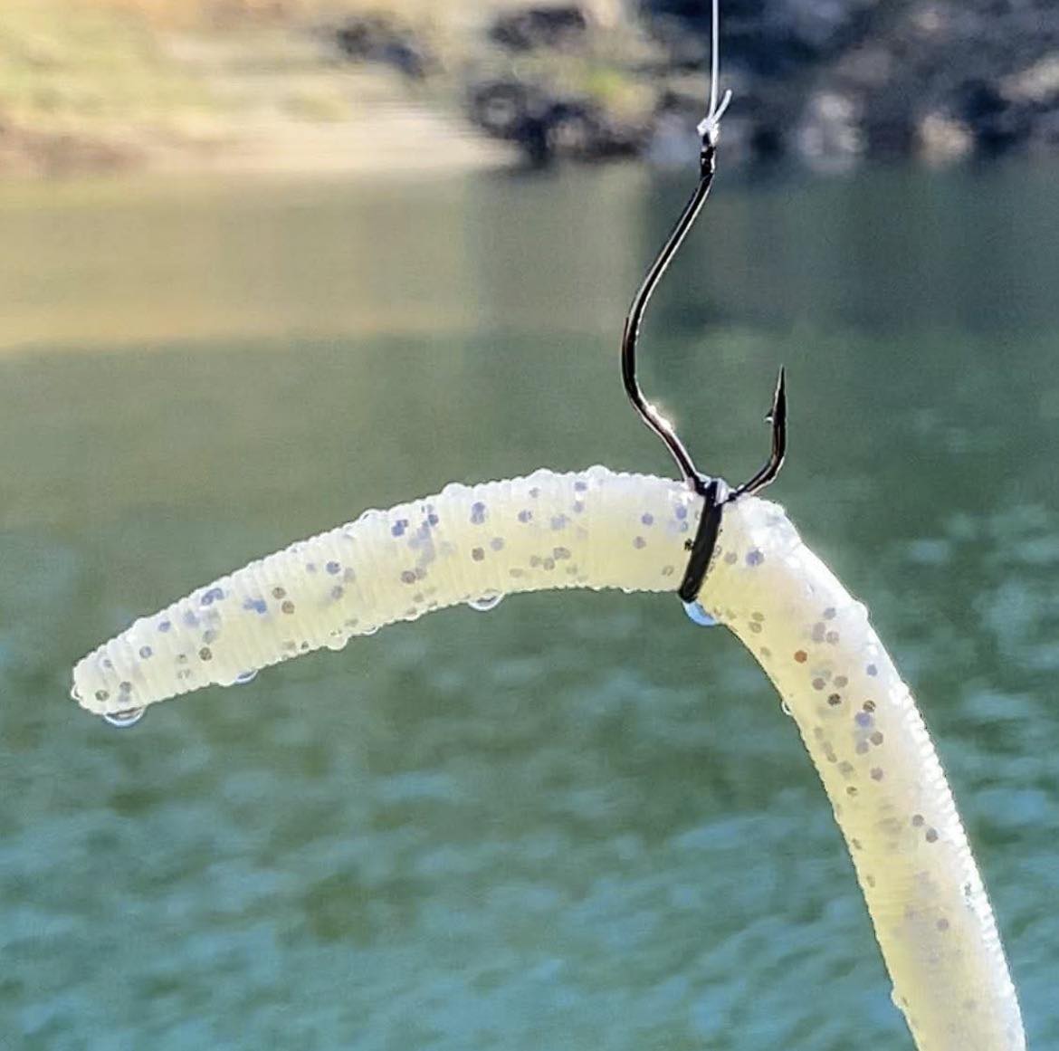 decoy fish hooks Y-F33F Treble catfish pro powerhandle The hooking rate is New to inflatable pontoons. Color:Refracta Pink