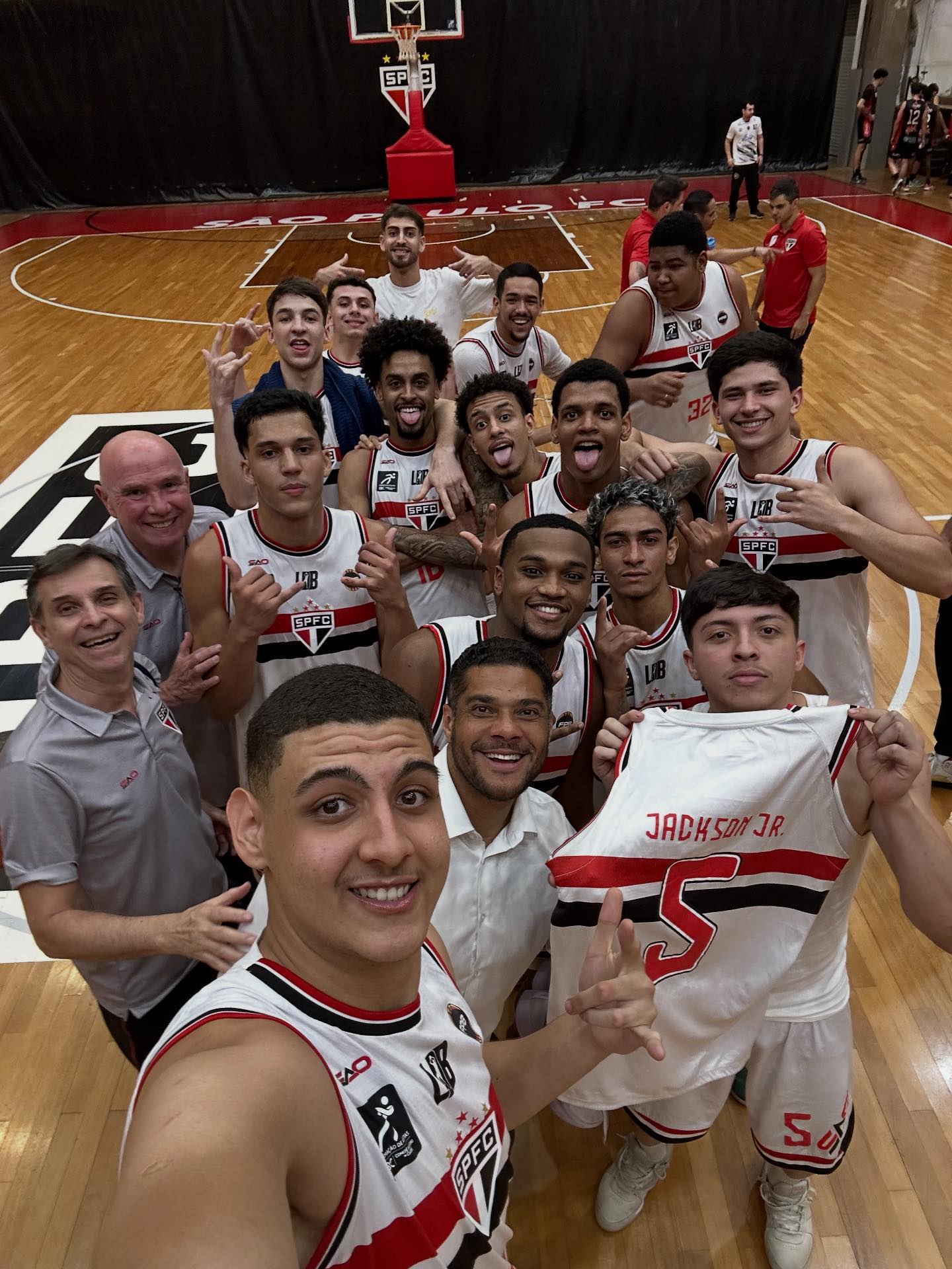 SPFC... - SPFC Basquetebol - São Paulo Futebol Clube