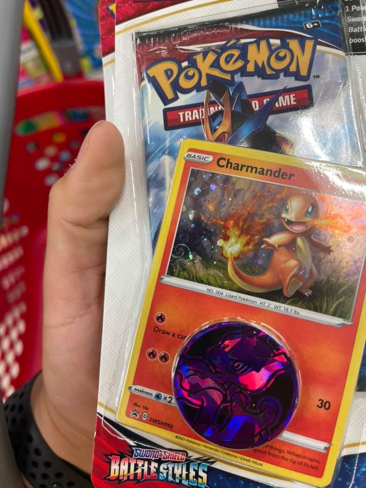 A look the Charmander Promo from the Obsidian Flames Elite Trainer Box