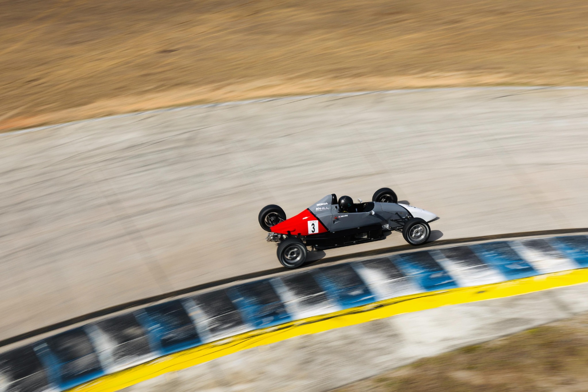 K-Hill - More #racing from #canada - Lee Brahin ready to roll in the # ...