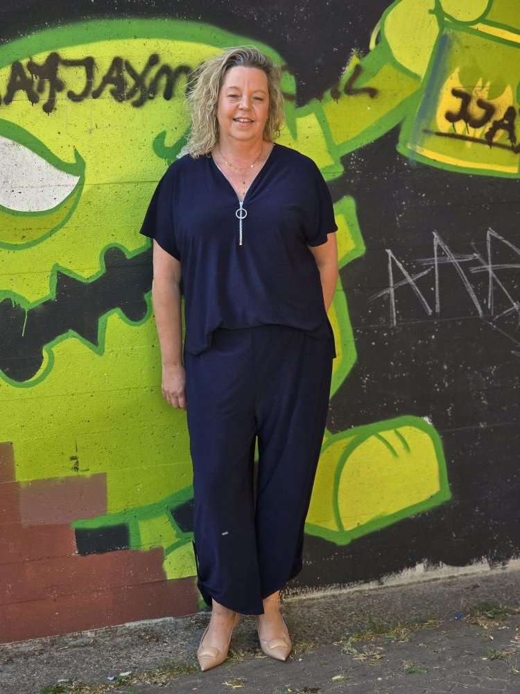 Fashion - 𝗦𝗵𝗼𝗽 𝗱𝗲 𝗹𝗼𝗼𝗸 𝘃𝗮𝗻 𝗝𝗲𝘀𝘀𝗶𝗰𝗮👕👖 140 𝓳𝓪𝓪𝓻🎉 Deze week zetten wij het ...
