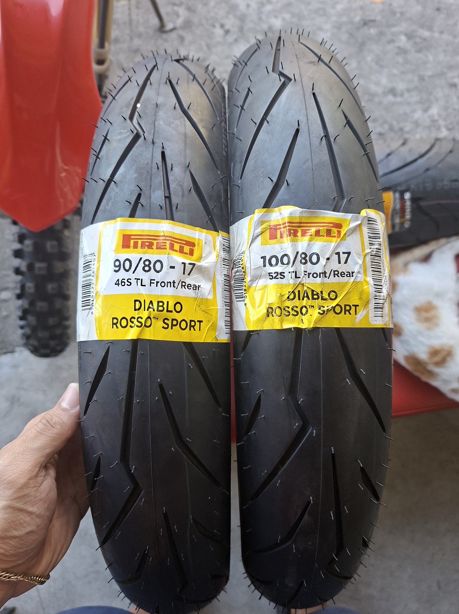 SOLD - Pirelli Diablo Rosso Sport‼️ ✔️90/80/17 ✔️100/80/17 