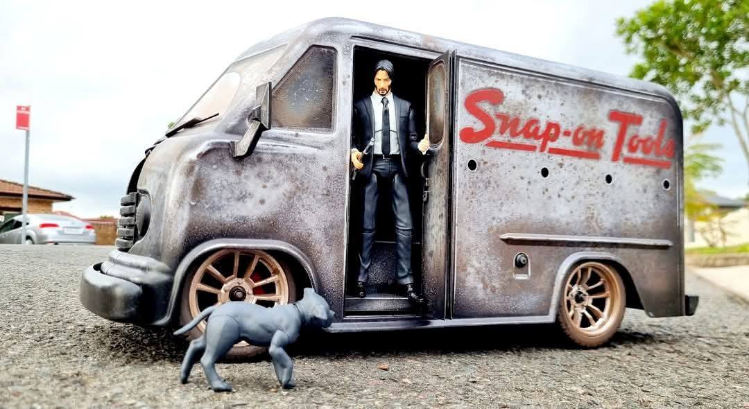 The Snap On Dealer Van 😆