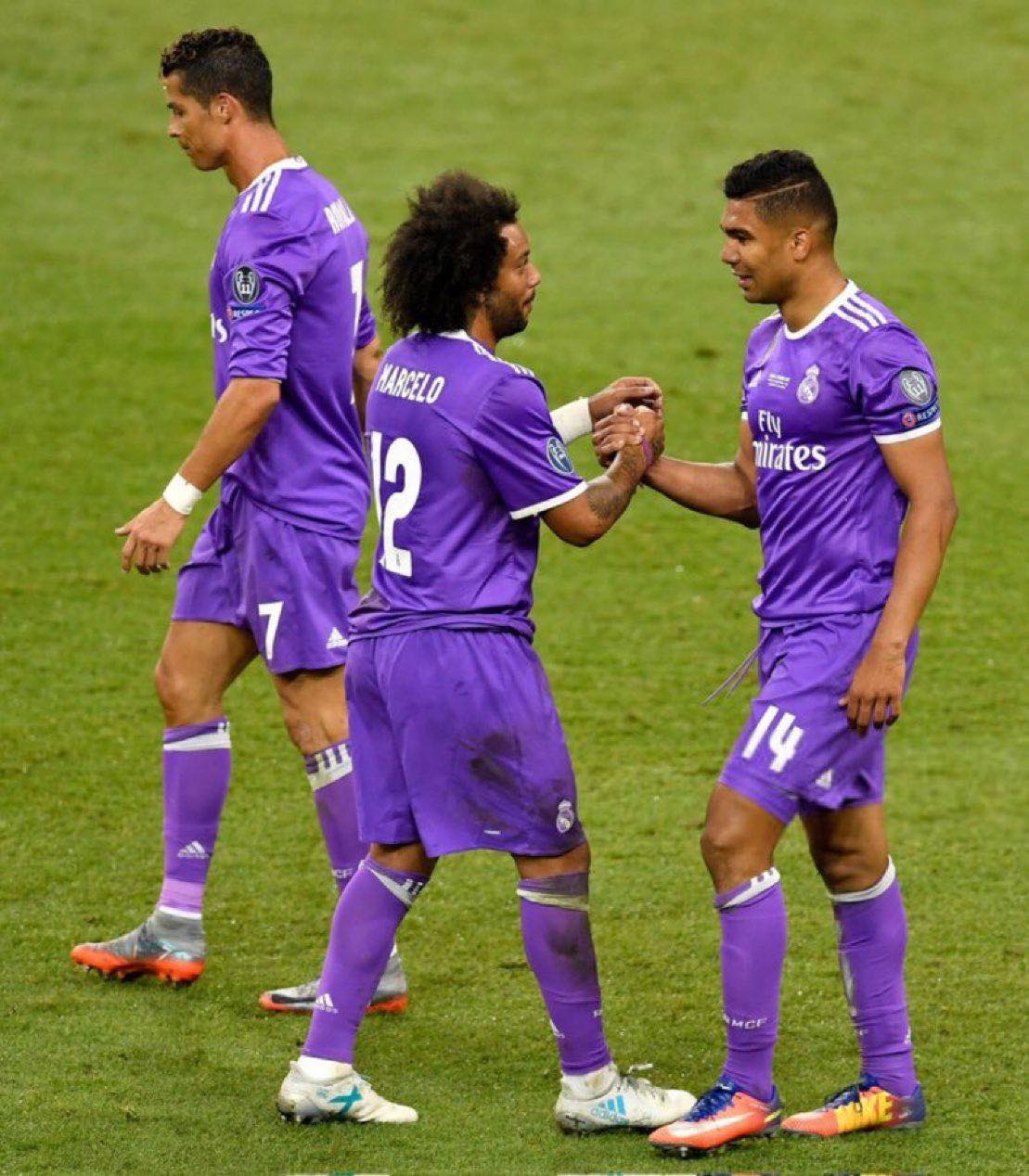 🗣️ Marcelo: “The best kit? The purple one, 2017.”