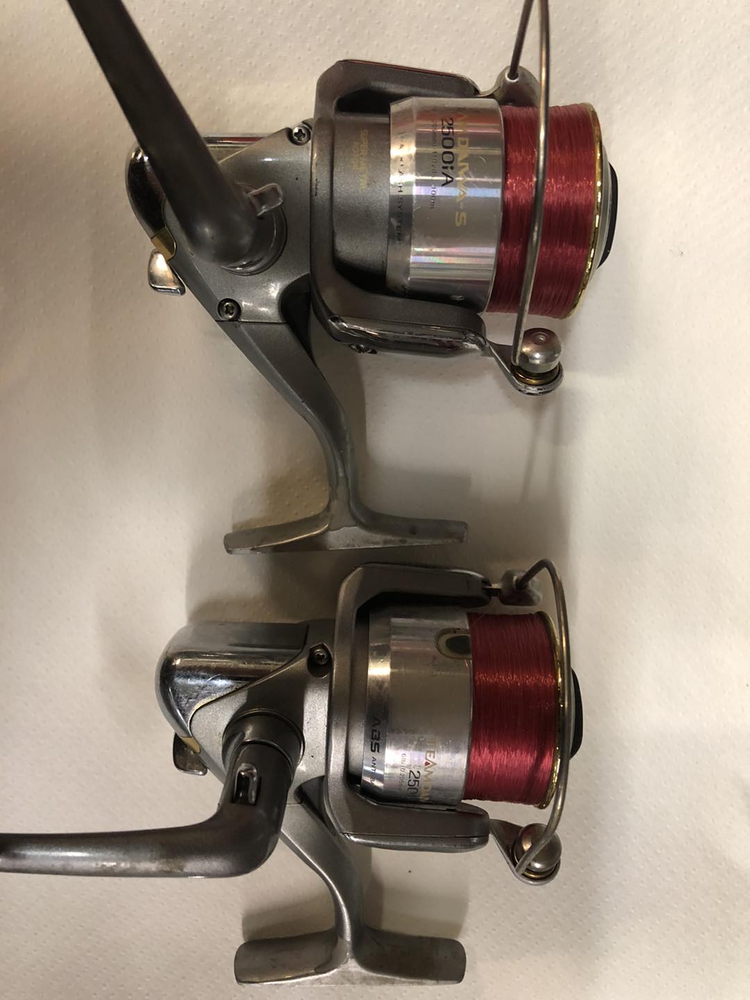 Team daiwa s 2500 ia 40€ cadauno