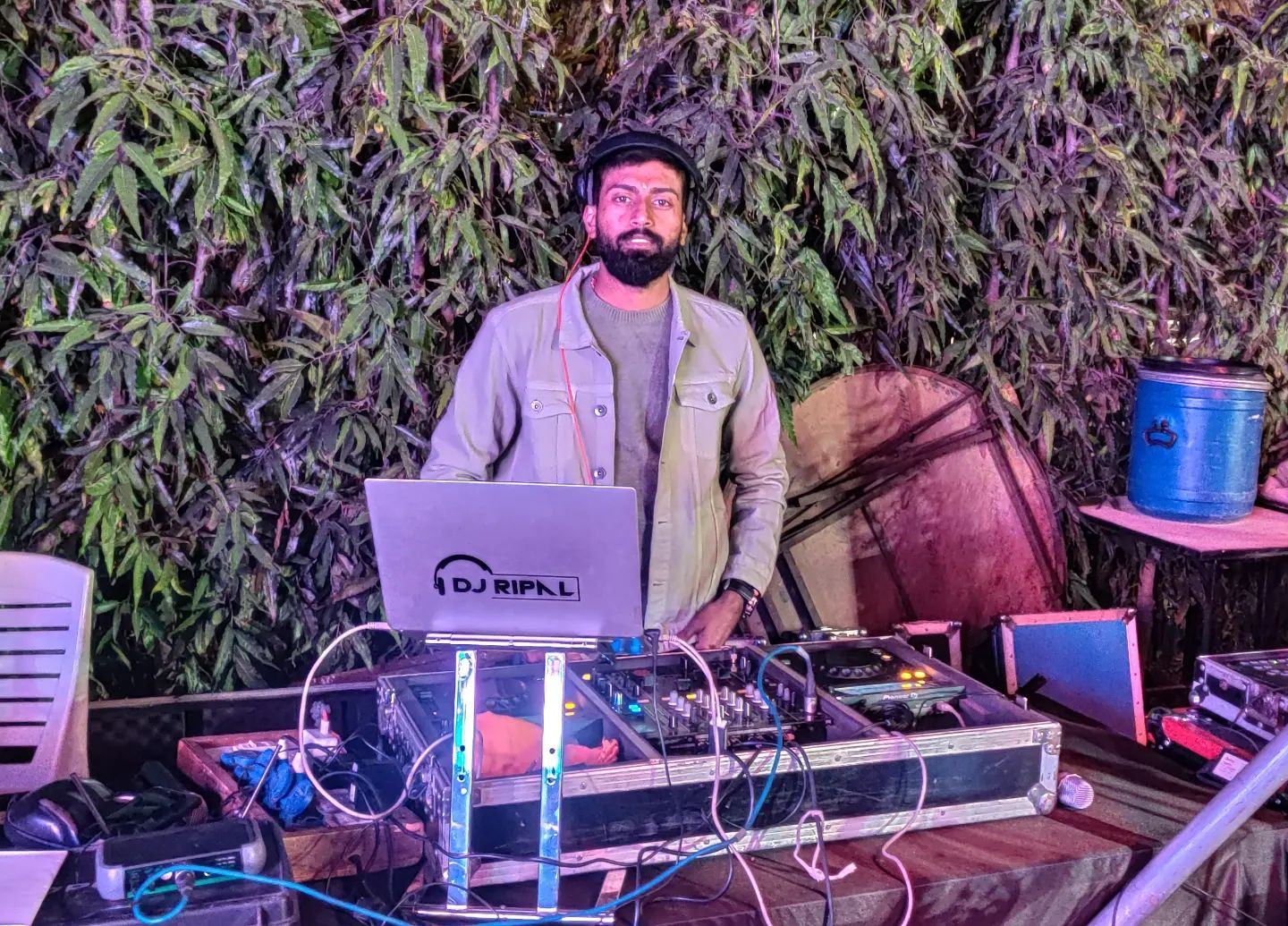 Jay Ambe Sound DJ Ripal