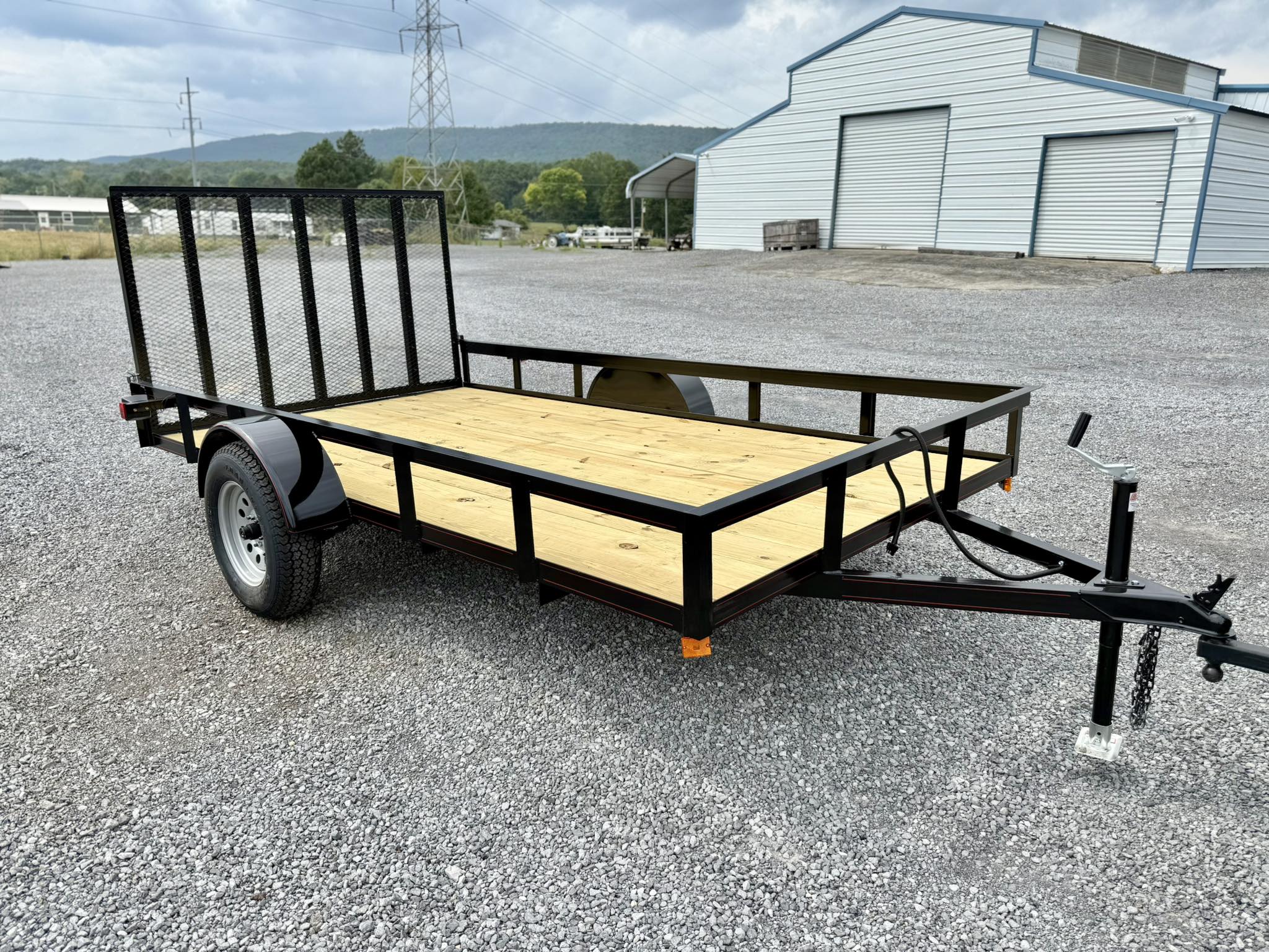 🚨 New... - Mathis Trailers and Equipment Sales: Leesburg, AL | Facebook