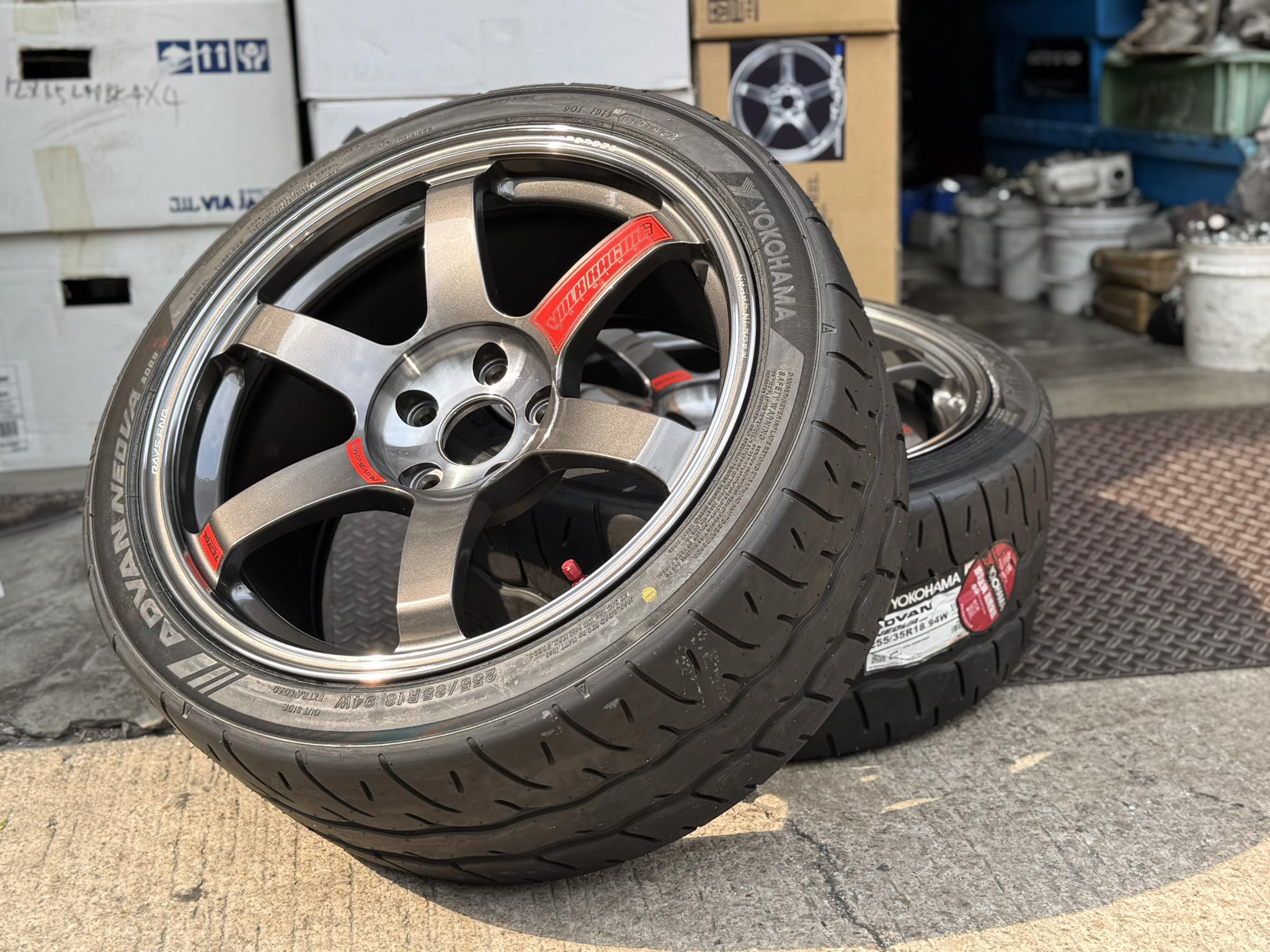 ADVAN RACING RSlll 18X8 et45 5x114.3 UMBER BLONZE METALLIC ＆ RING 