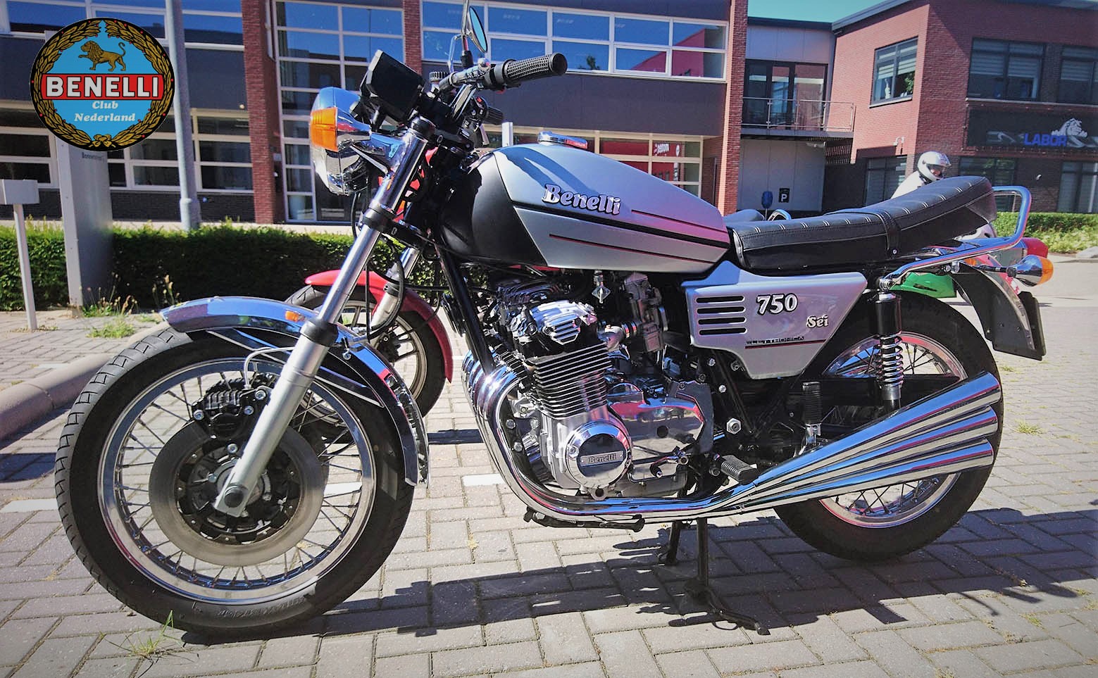 Minichamps model Benelli 750 Sei very nice details they were