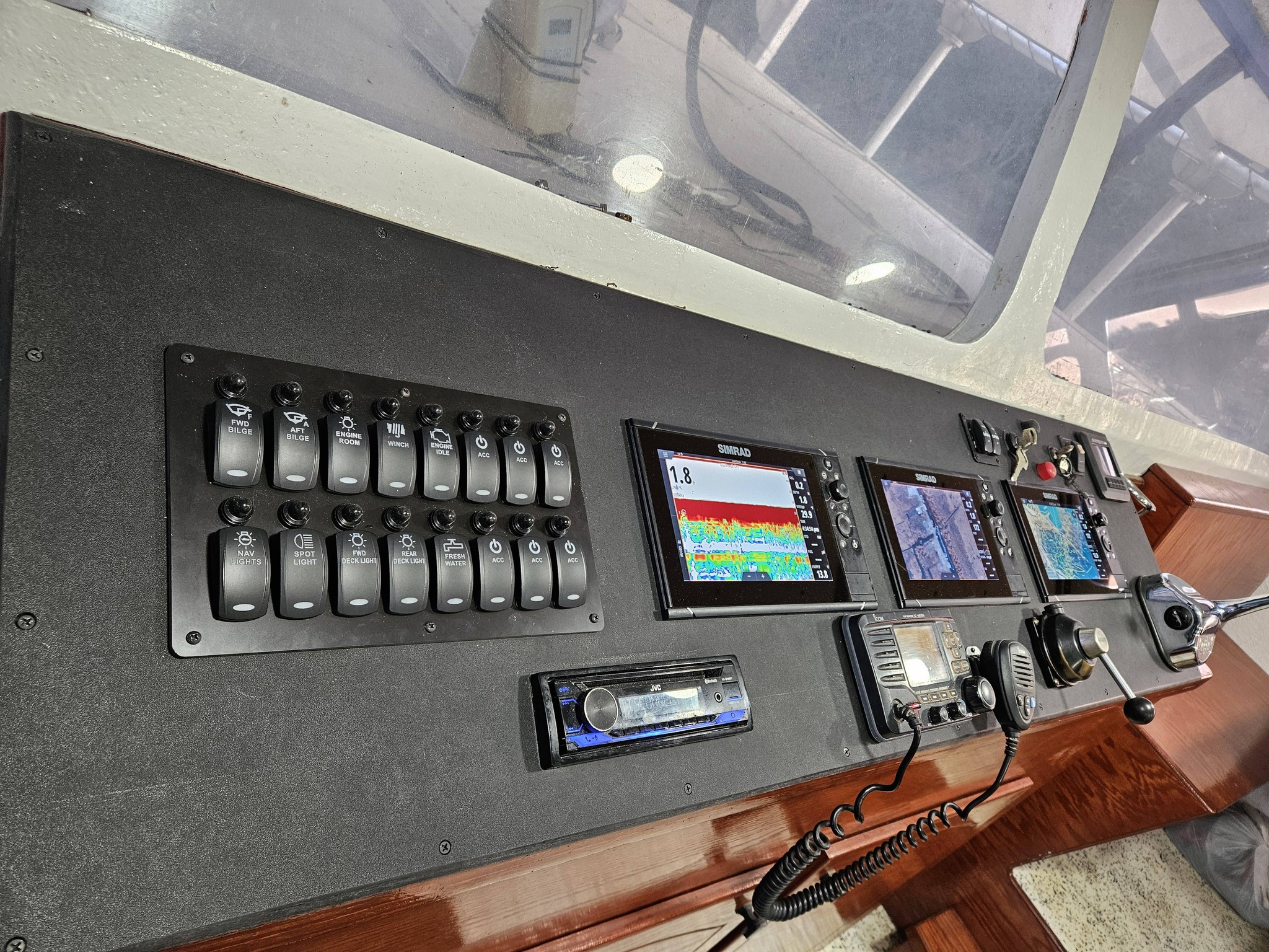Nav-Tech Marine Electronics | Braithwaite LA