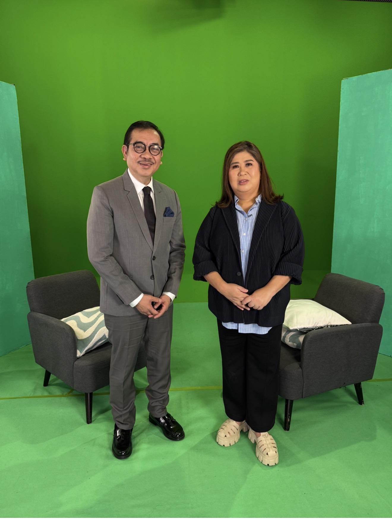 jessica soho glutathione episode 𝐓𝐇𝐄 𝐏𝐎𝐖𝐄𝐑 𝐎𝐅 𝐏𝐀𝐓𝐑𝐈𝐎𝐓𝐈𝐂 𝐁𝐑𝐎𝐀𝐃𝐂𝐀𝐒𝐓 𝐉𝐎𝐔𝐑𝐍𝐀𝐋𝐈𝐒𝐌: 𝐀 𝐓𝐑𝐈𝐁𝐔𝐓𝐄 𝐓𝐎 𝐉𝐄𝐒𝐒𝐈𝐂𝐀 𝐒𝐎𝐇𝐎 By Dr. Tony Leachon, Independent Health Reform Advocate In a world often drowned by noise and spectacle, Buy More & Save:Buy 3 - R 1045 (Save 20%)