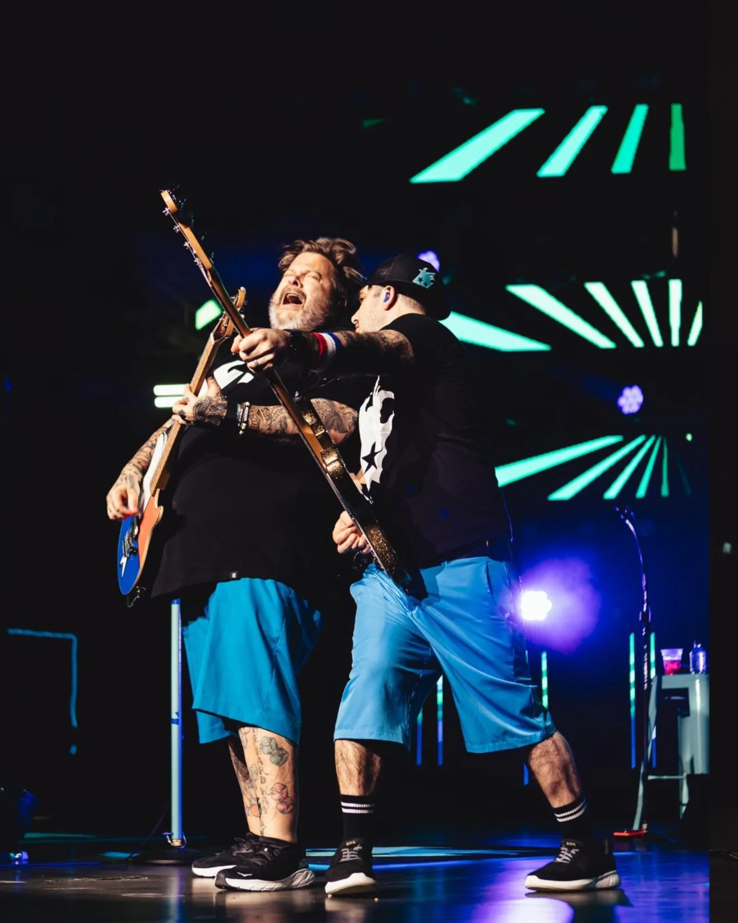We freakin' did it!! 6 sets, two days -... - Bowling For Soup | Facebook