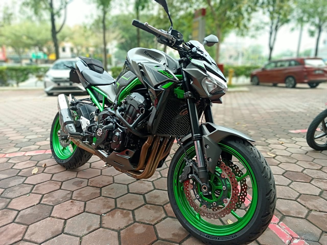 ☎️MIE 012 -462 6611 wasap.my/60124626611 🏍️ Kawasaki Z900