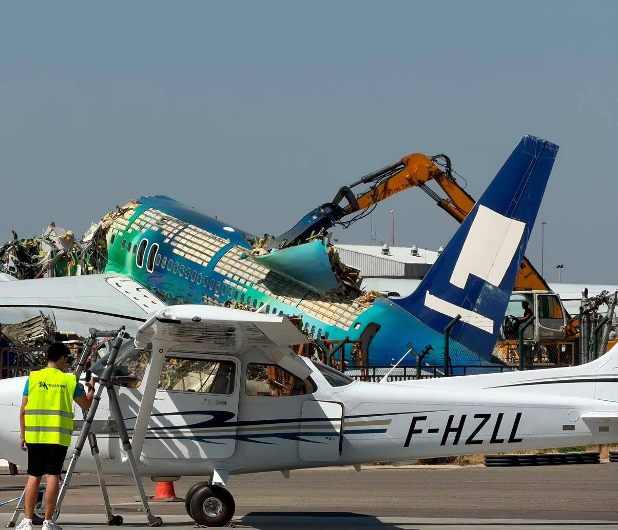 Icelandair's iconic Boeing 757 scrapped and turned into keychains