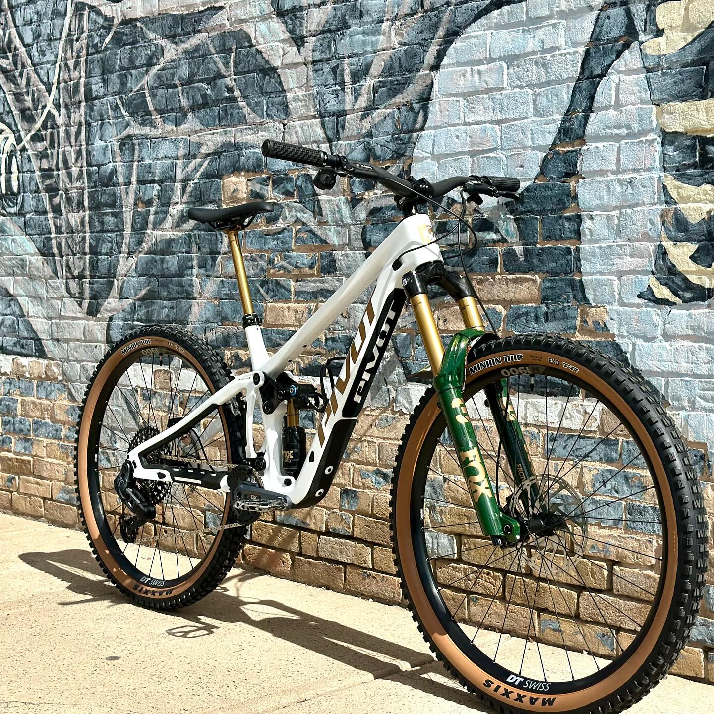 自転車本体 OLD MTB ARAYA muddy fox EXP-OTA NEW BIKE DAY 🗽 THX BRO ! ARAYA MUDDY FOX EXP FAM EDITION 🏪