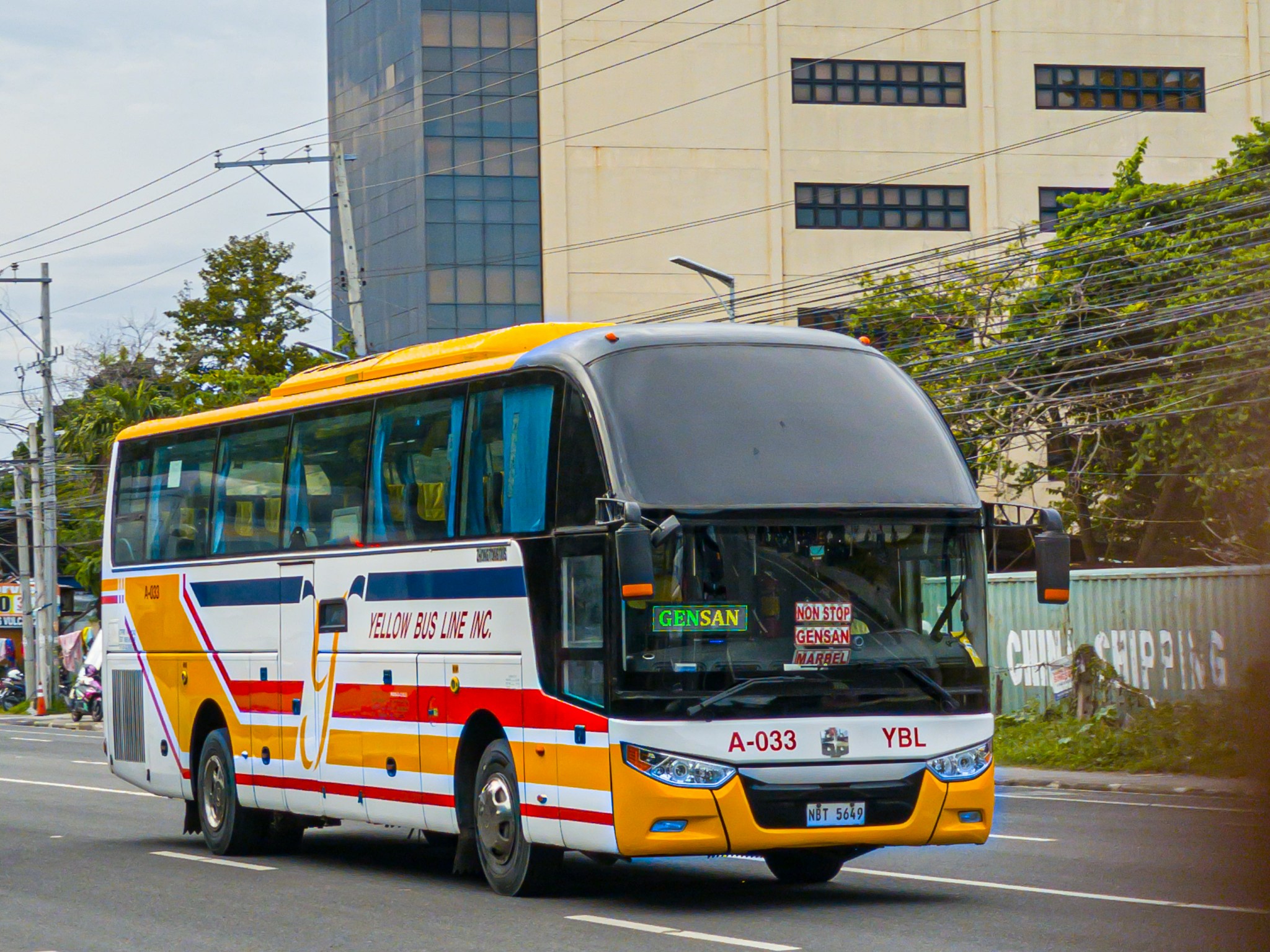 Mindanao - Yellow Bus Line A-033 