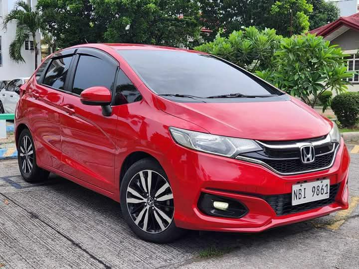 Honda Jazz VX AT 2018 45tkms Very fresh no issues Thick Tires