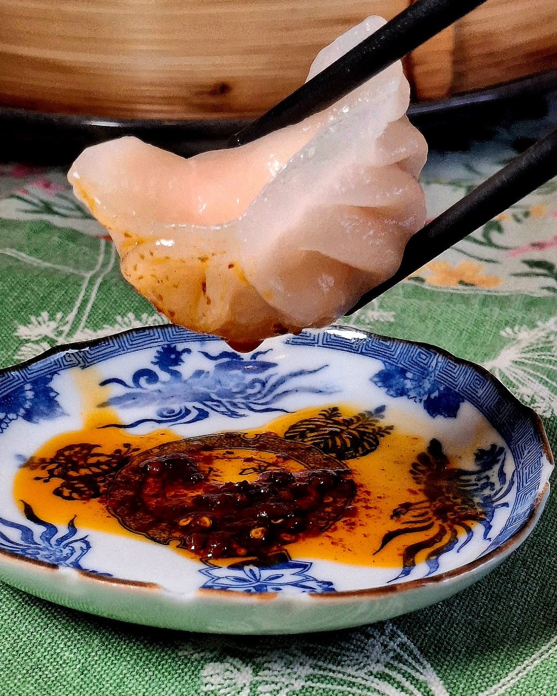 跟住爸爸食買玩 - 【跟住爸爸去英倫】跨千里 鮮辣醒平記辣椒油 早輪我女 返咗香港 探親友之餘 有特別任務 其中一項 必須完成 呢項就係 返入 ...