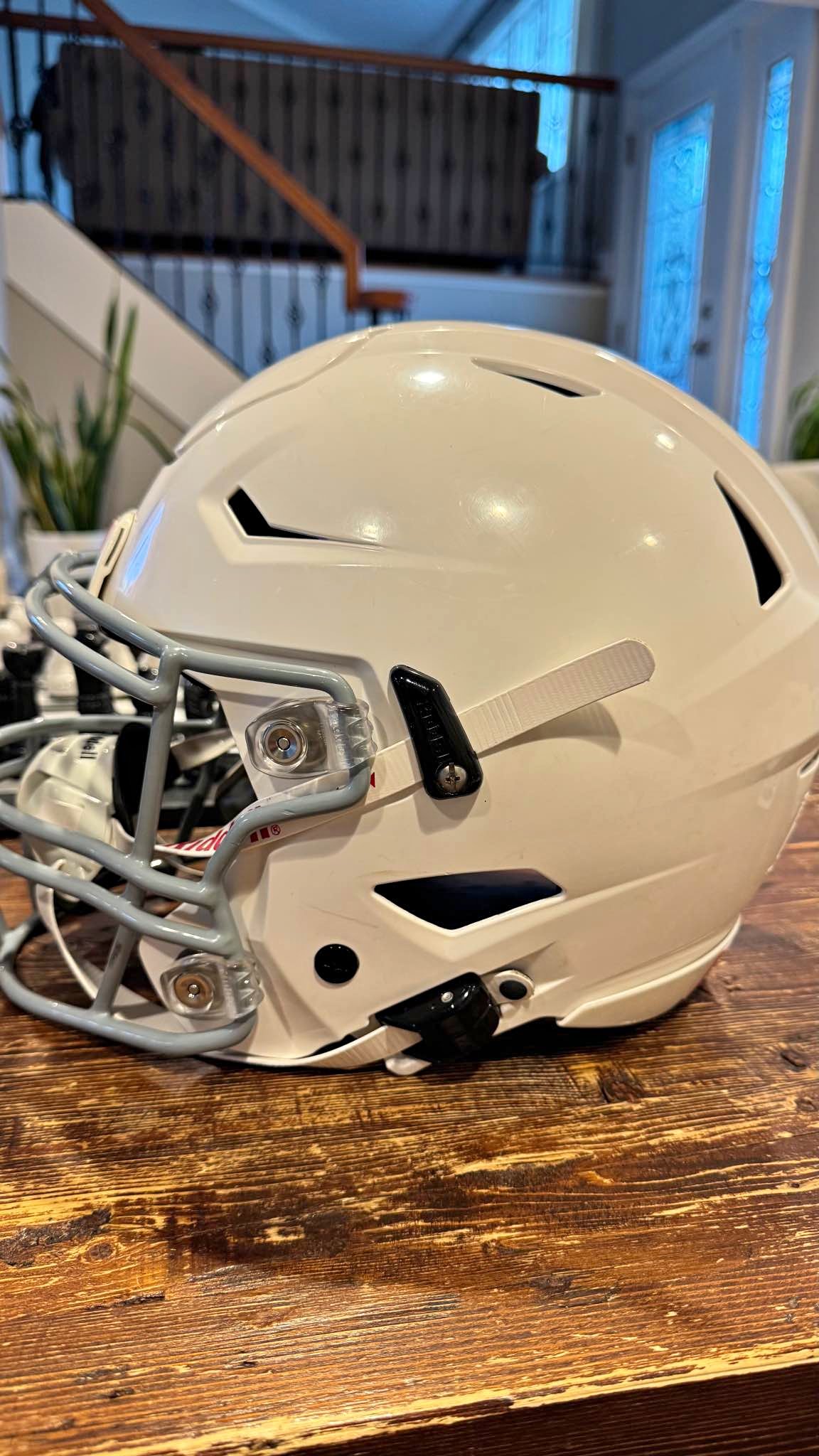 buy football helmet nyc New York Giants NFL Riddell Speed Pocket PRO Micro/Pocket-Size/MINI : Sports & Outdoors Based on one of the most popular on New York Jets Authentic Speedflex