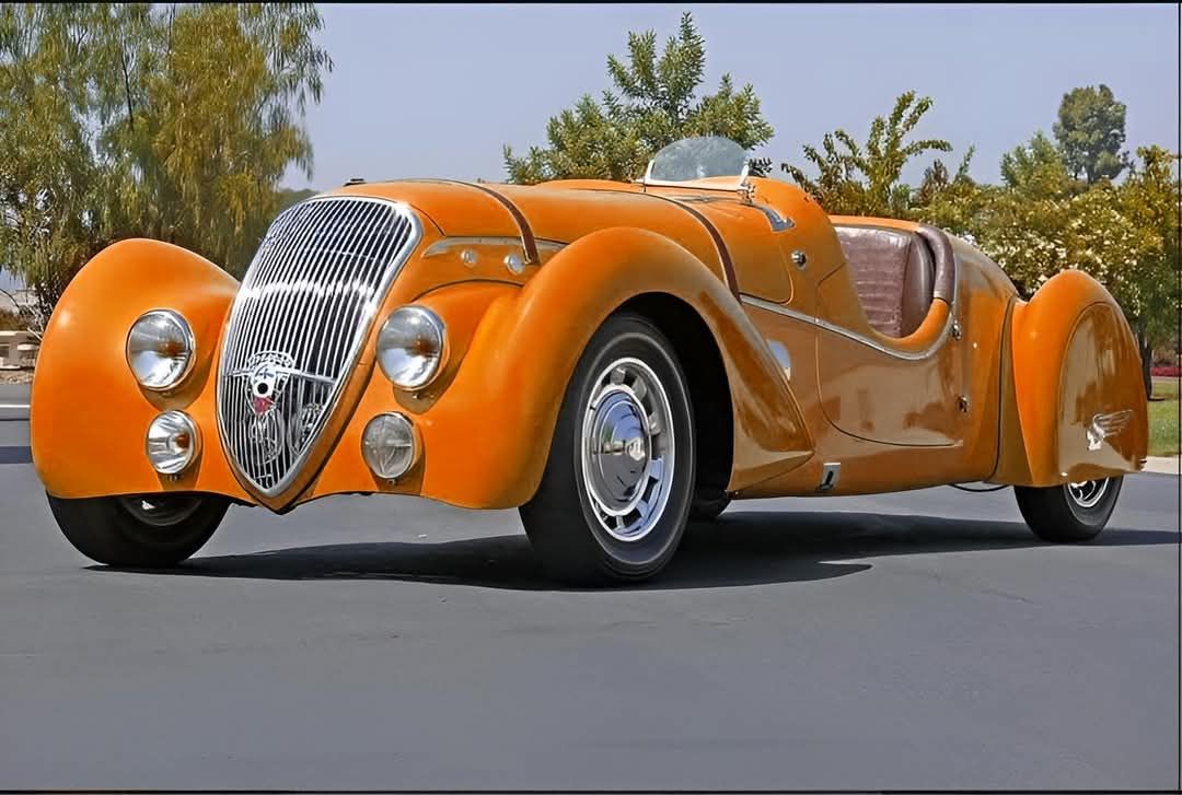Roadster PEUGEOT 302 Darl'mat spécial de 1937 1991 cm3, 140 km/h
