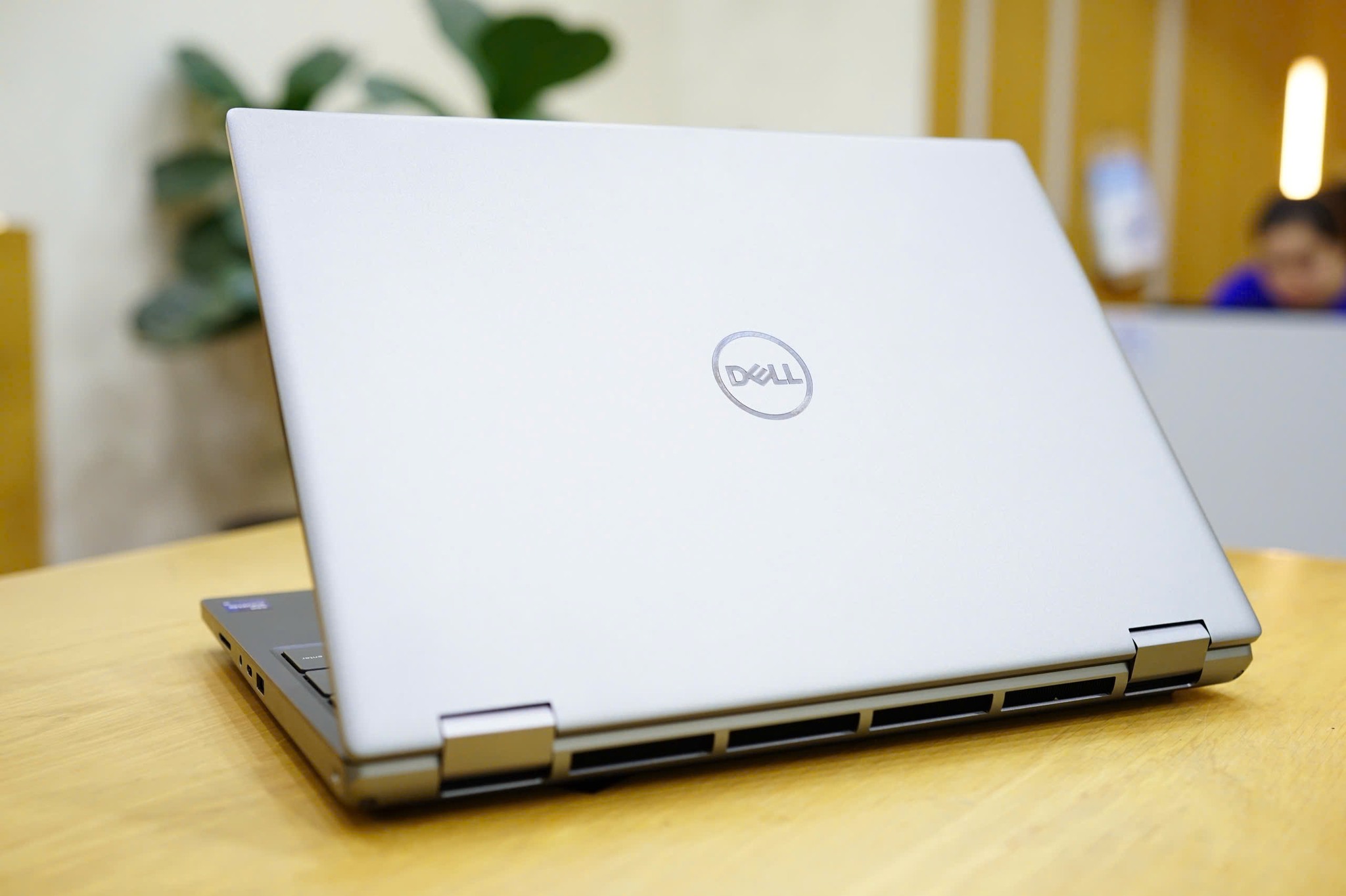 ??Workstation?? Dell Precision 7670 / 7680 Core I7 12850HX 