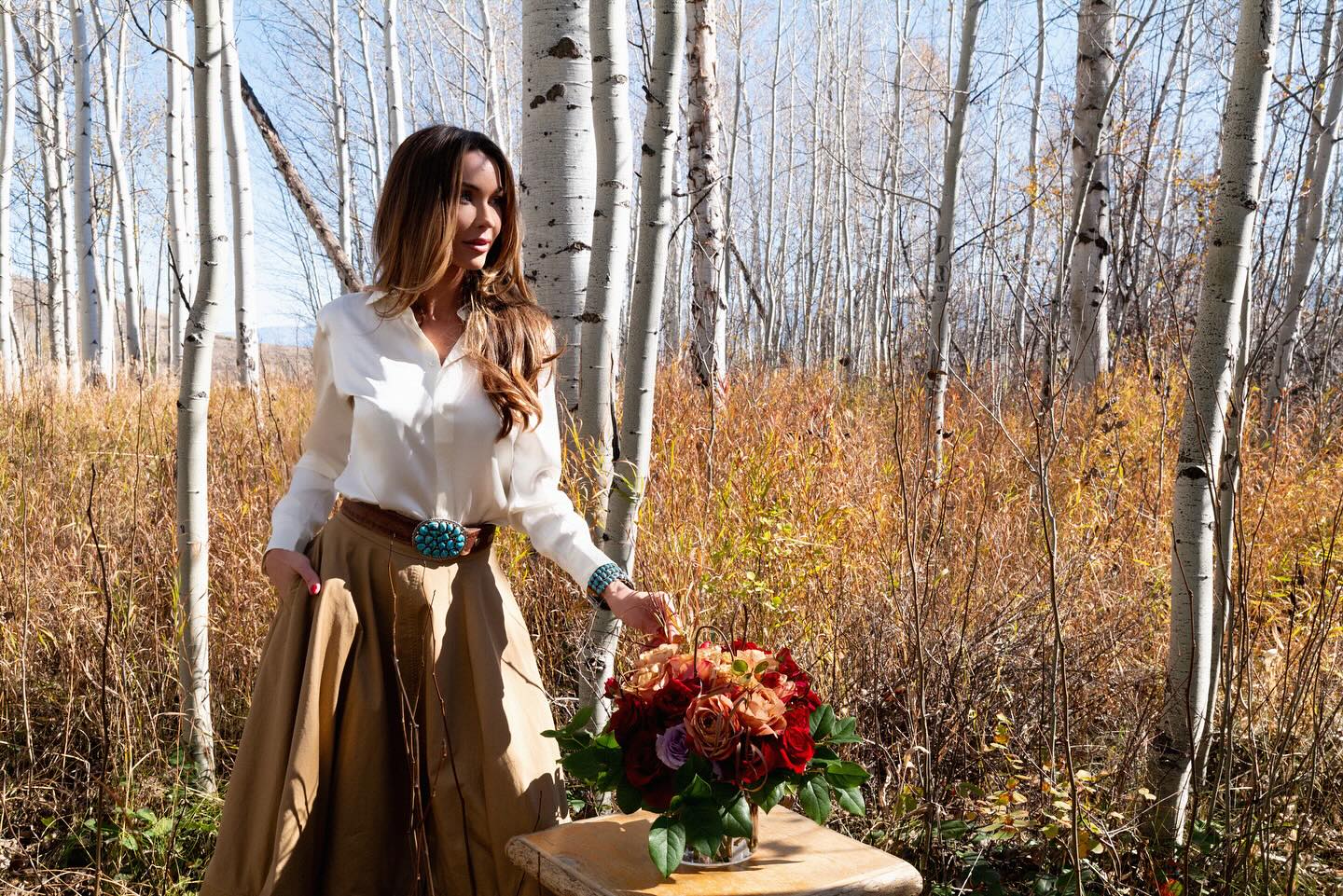 how2girl - Our stunning November Harvest Moon @bouquetbox now available ...
