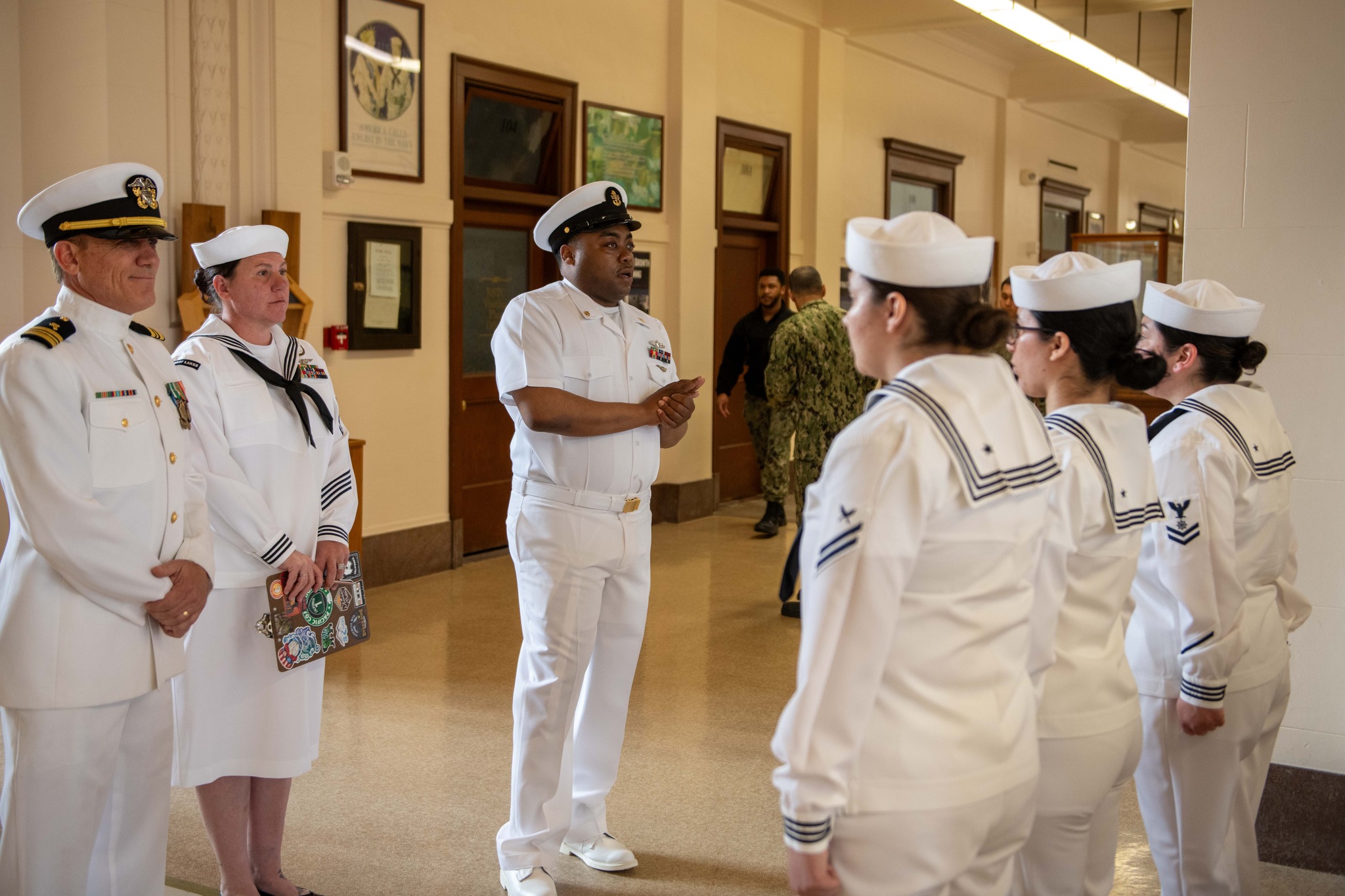 navy dress white uniform officer US Male Service Coat  Second Tour Uniforms Navy costume women includes white suit jacket Navy's new dress white uniforms