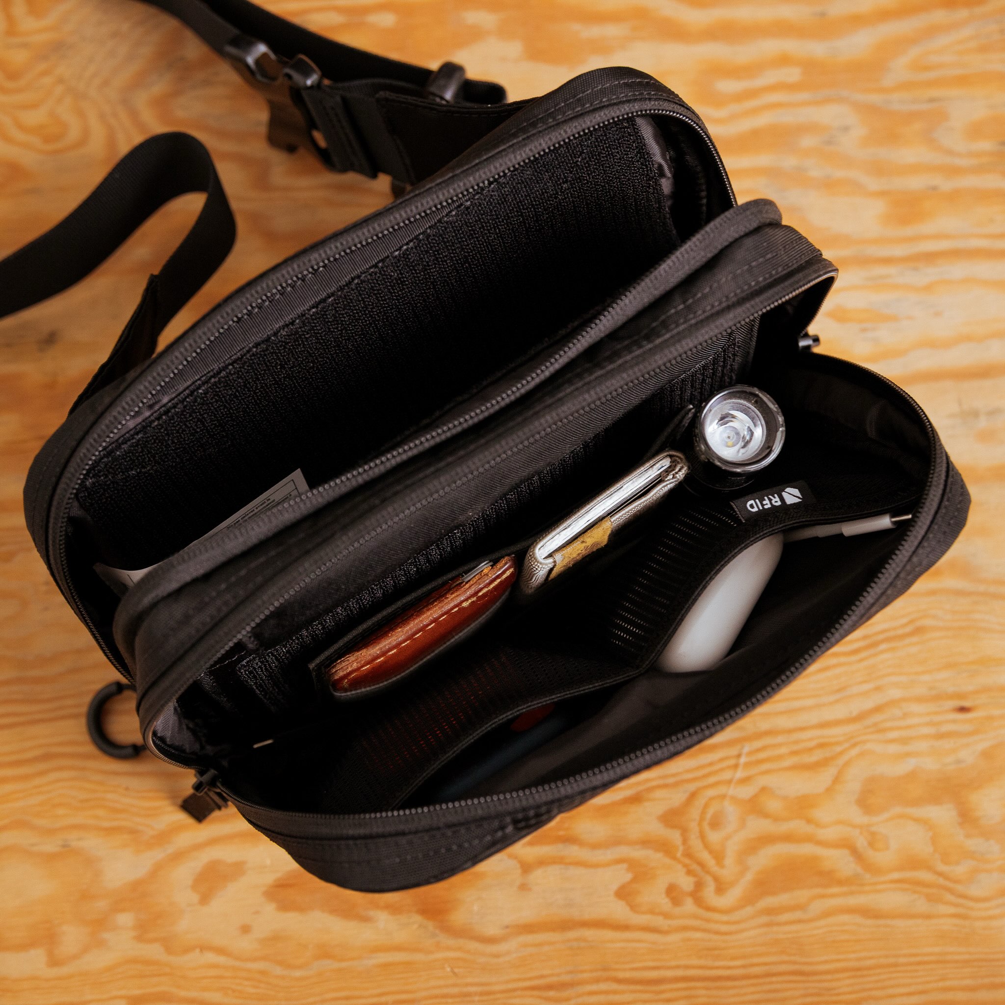 Offbase - Our @eagleindustries ERB (Escape & Resistance) Belly Bag