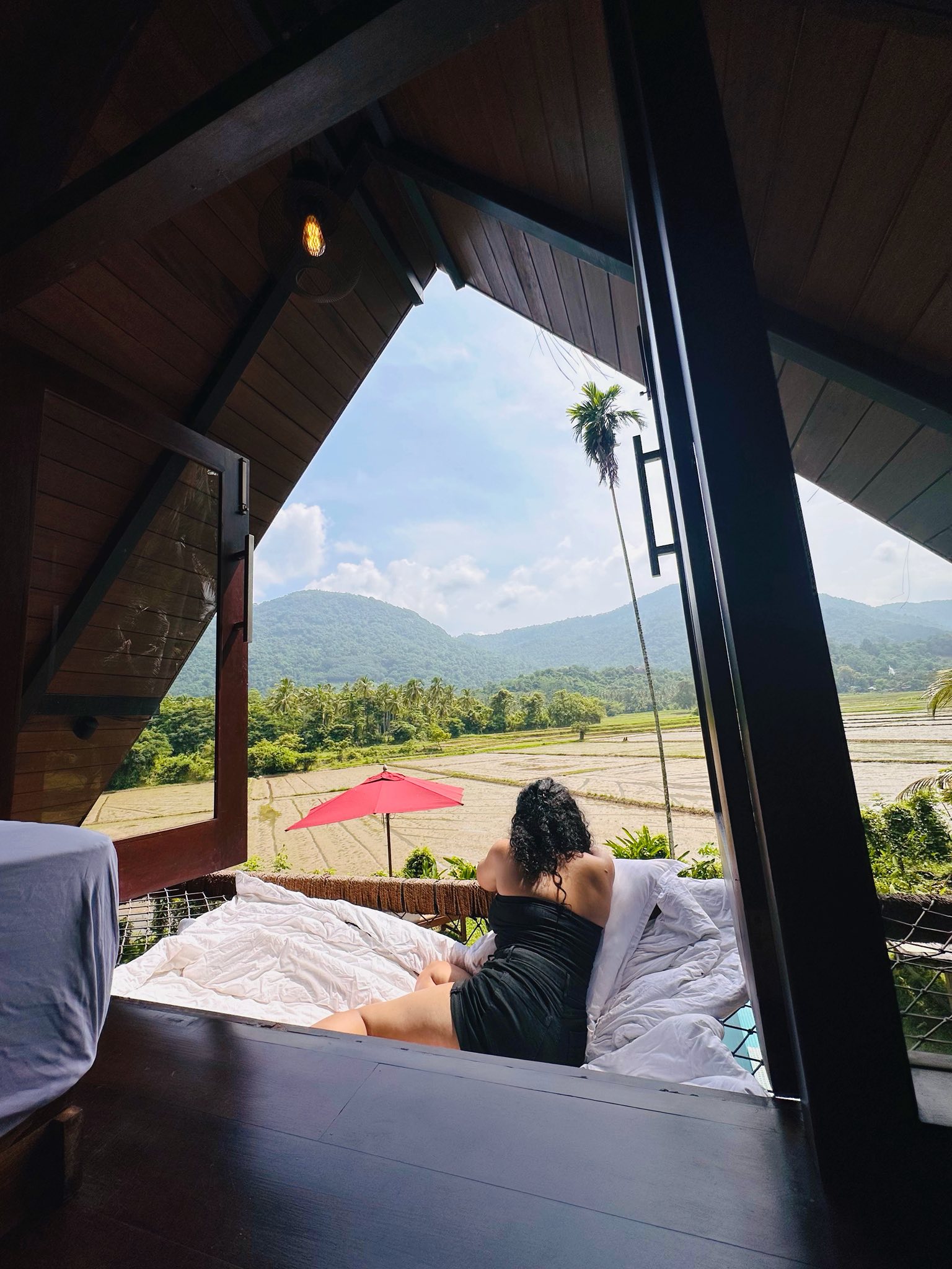 Chathu and Ruma - A-frame dreams and paddy field schemes🍃🍀... | Facebook