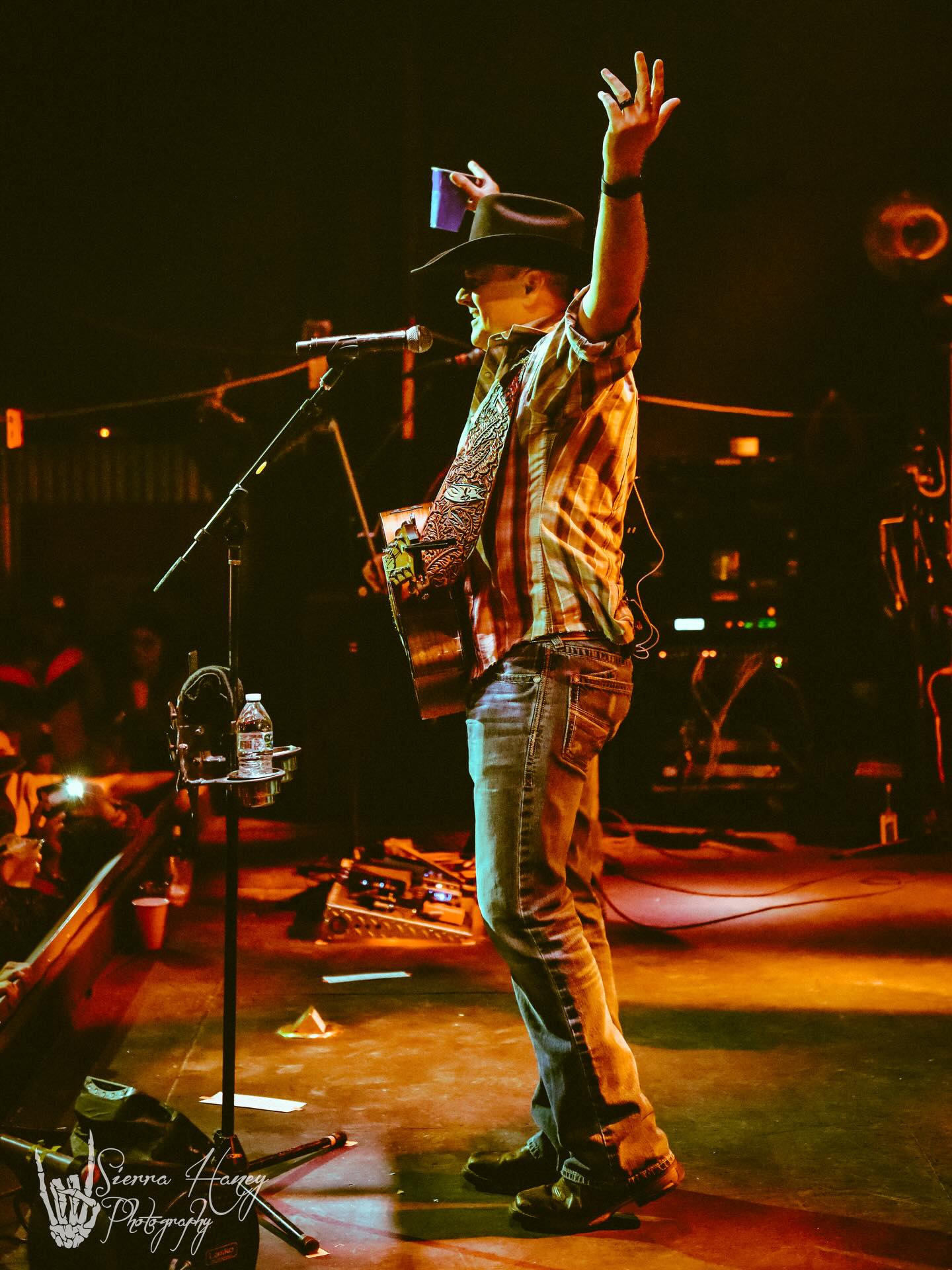 Roger Creager - Me checking on the barn this morning. So far we've been ...
