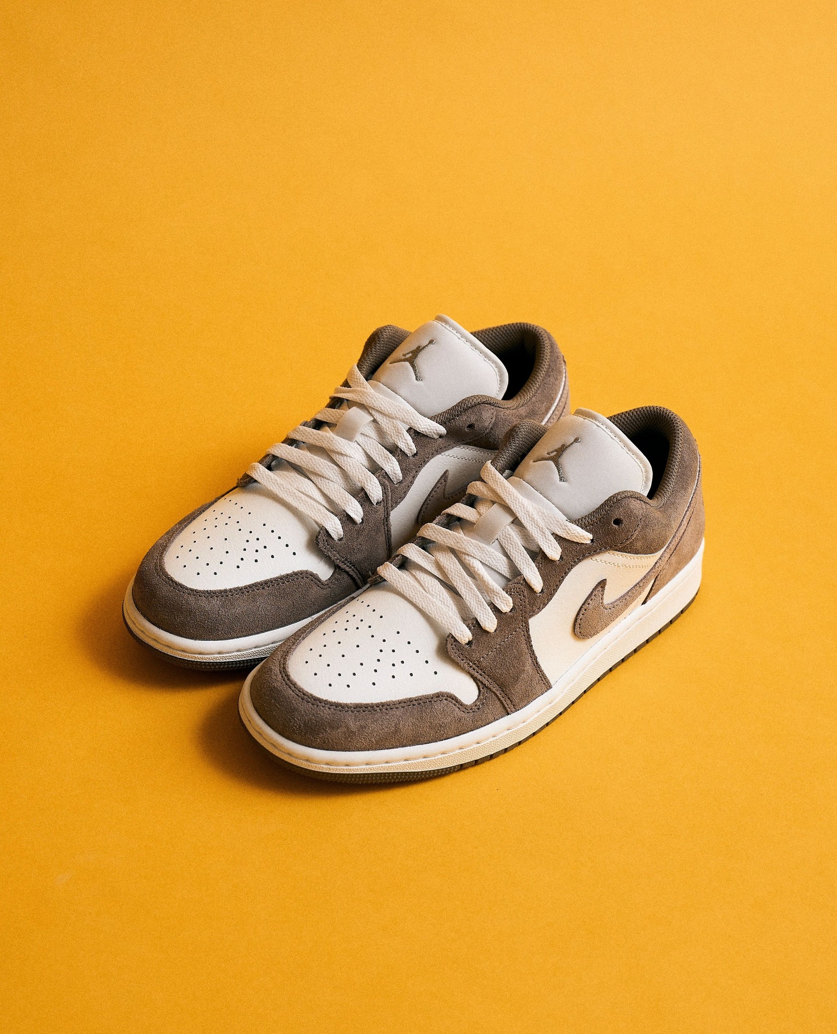 Jordan 1 Low Olive Grey Enigma Stone meatpack.com ?