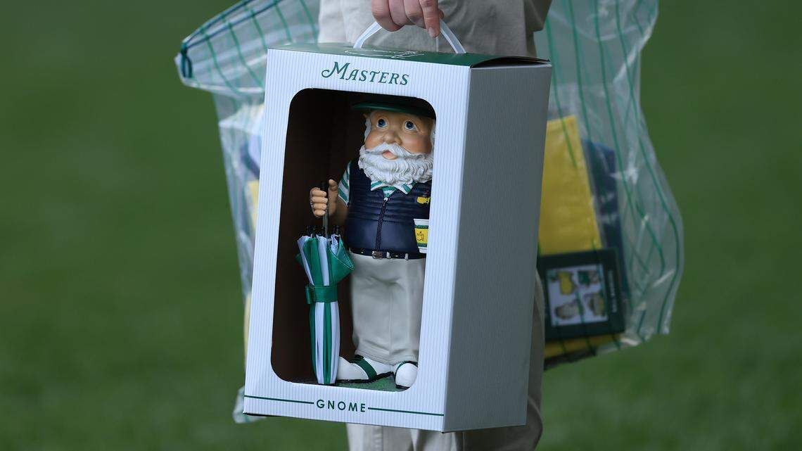 10%値下げしました　MASTERS GNOMEの塩と胡椒入れ 10%値下げしました MASTERS GNOMEの塩と胡椒入れ Last year for