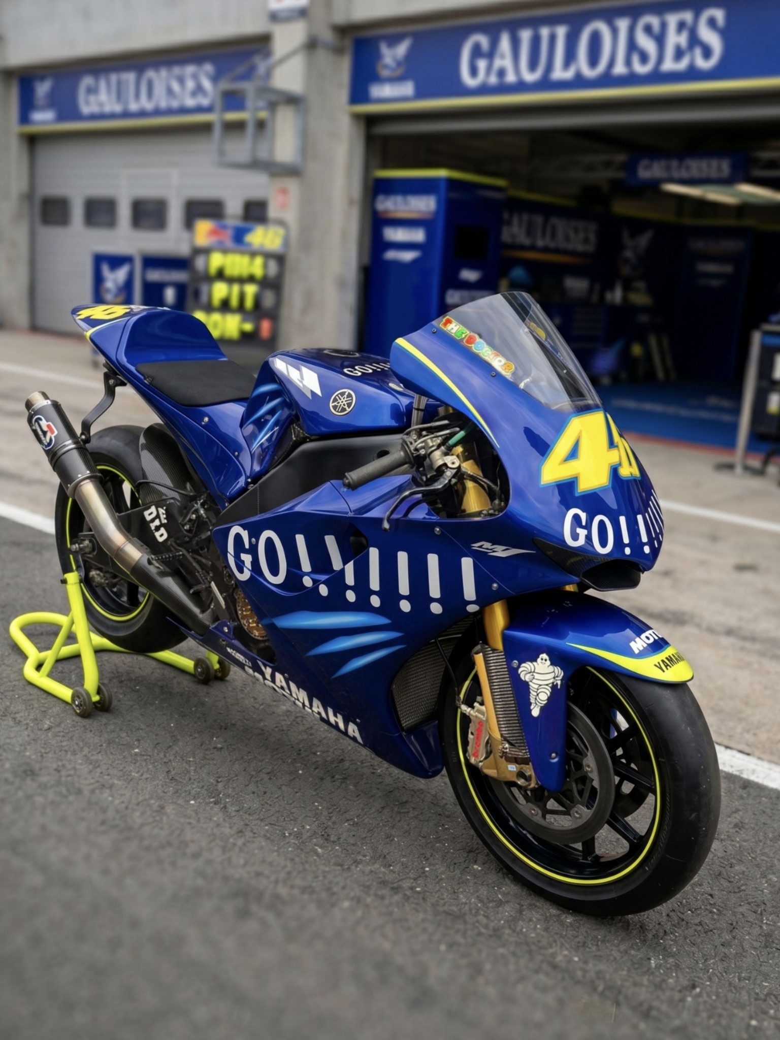 The Crossplane Masterpiece: Yamaha's 2004 0WP3 Blueprint. #VR46