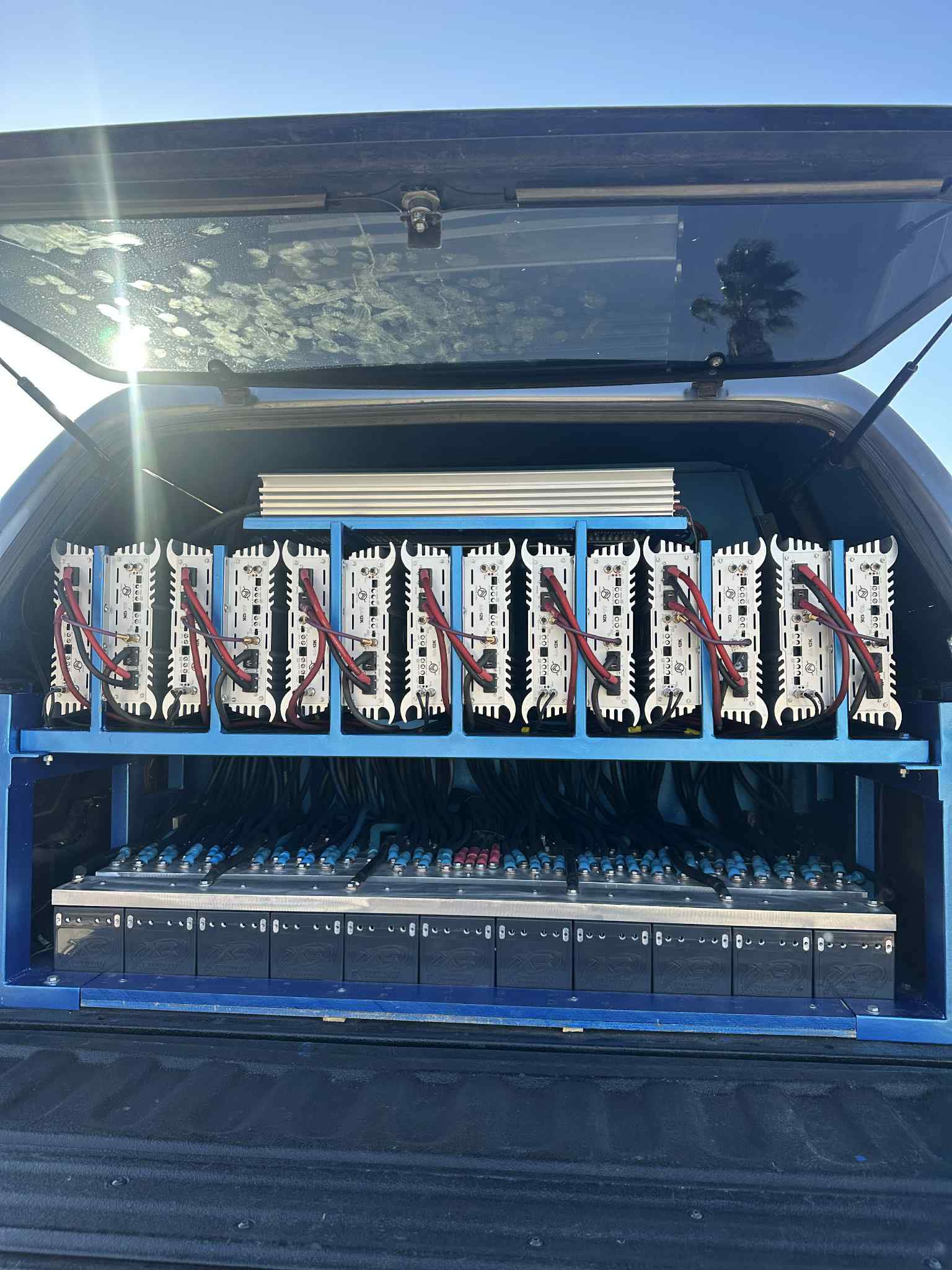 Clean shot of our xMAX90-DIY and TB-608 terminal blocks! Stable
