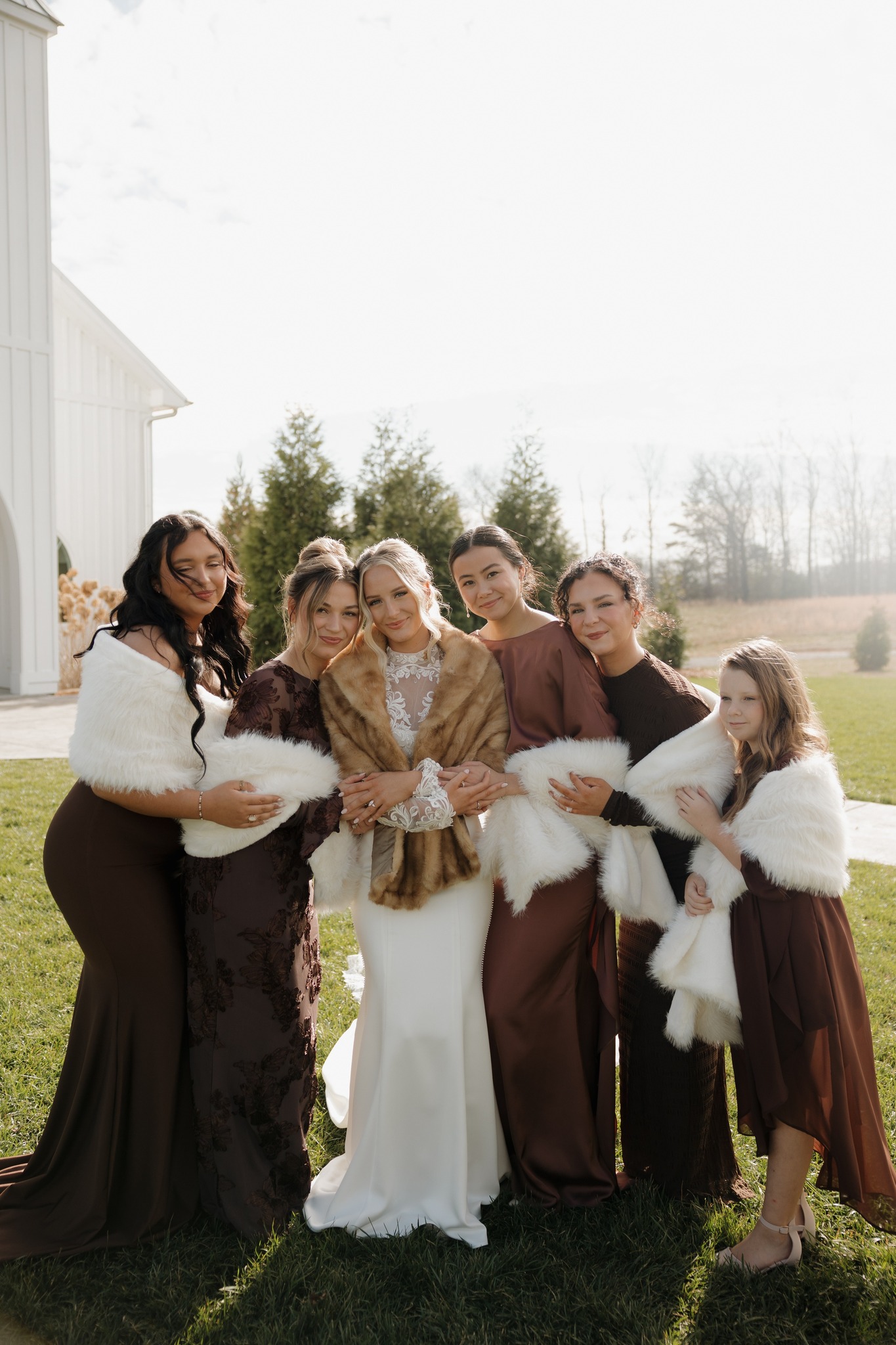 winter bridesmaid dresses with fur Brown + the cutest little shawls? Say less. 🤎✨ The dreamiest bridal party! BRIDE- @livjbryant PHOTO- @shaylareneaphotography VIDEO- @ashton.films PLANNER- Sheree Hea Plus Size Tops Neon Spaghetti Strap Backless SIZE:13D