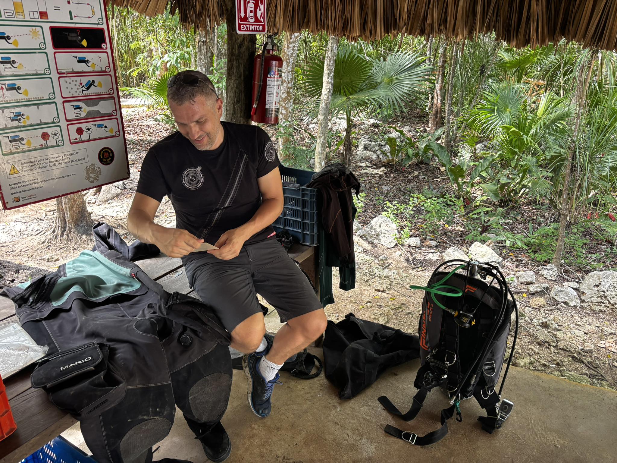 IANTD Instructor Training powered by Planet Scuba Mexico