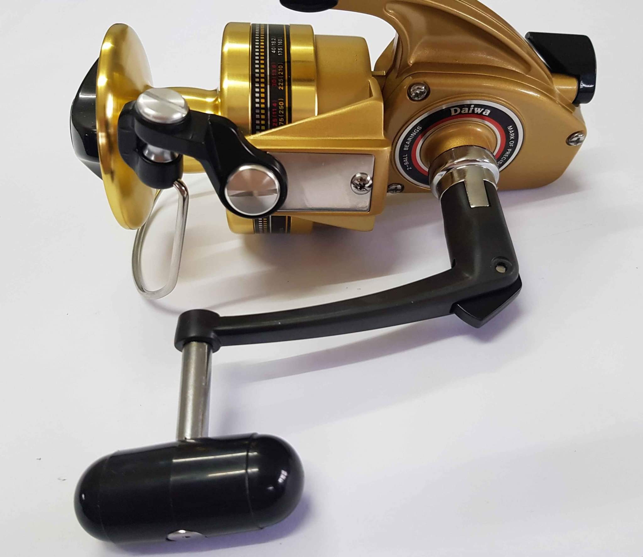 daiwa black gold fishing reel gs9 Saltwater Spinning Reel, Black/gold (Model May Vary) : Sports & Outdoors Dynamic Cut aluminum ABS Spool maximized core diameter and reversed taper mean 100 percent useable line Daiwa GS 9 II