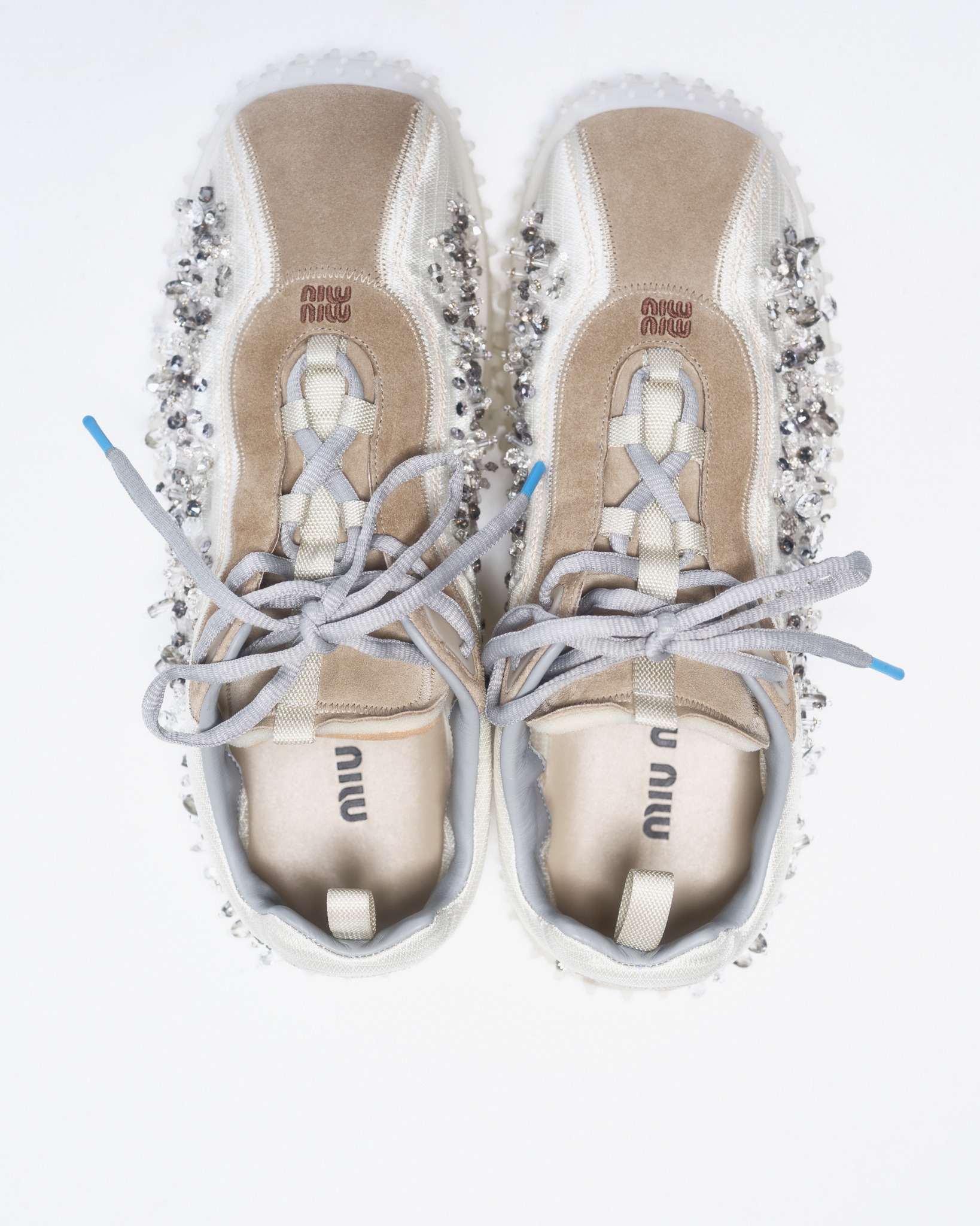 miumiuストーンビジュー装飾 スニーカー Miu - #MiuMiu presents a curated selection of special items