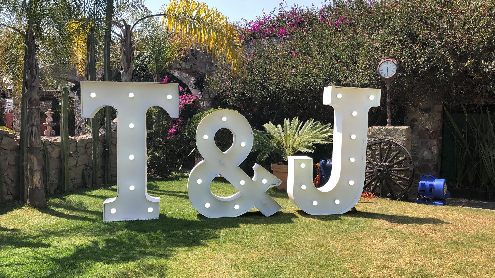 Renta de Letras Gigantes 3D CDMX | Estado de México