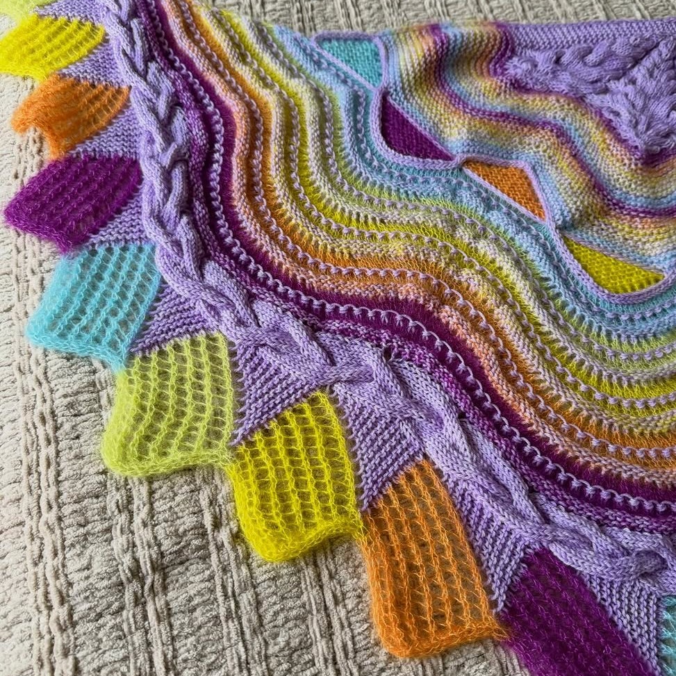 I wanted to zoom in on your delicate details of the Mohair Mobile