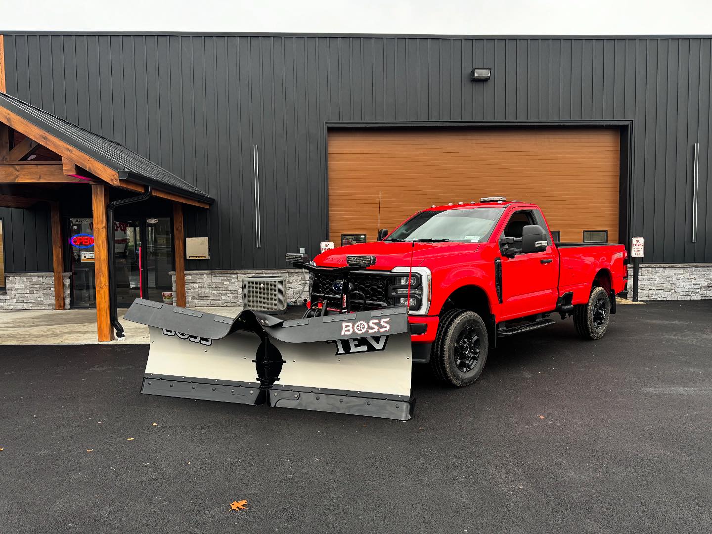 Boondocker - Jason from Rome sent us a new Ford F350 and said “build it ...